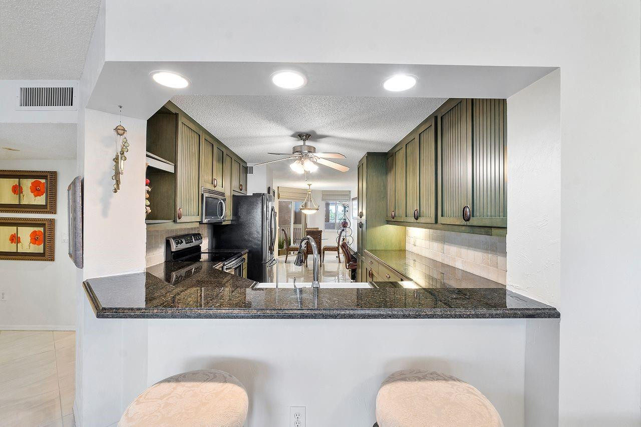 7558 Granville Drive 306