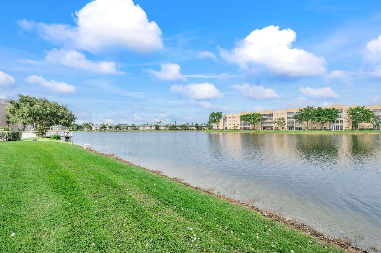 7558 Granville Drive 306