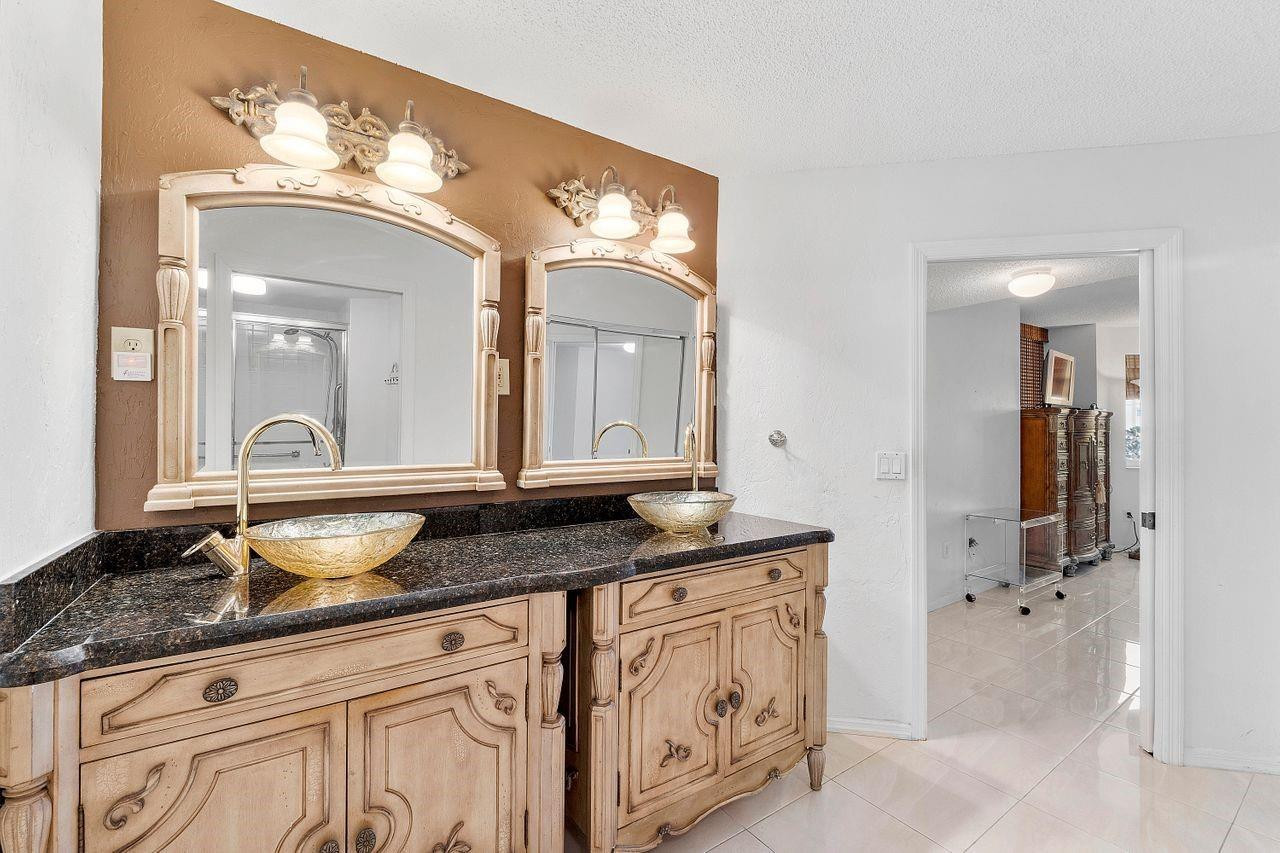 7558 Granville Drive 306