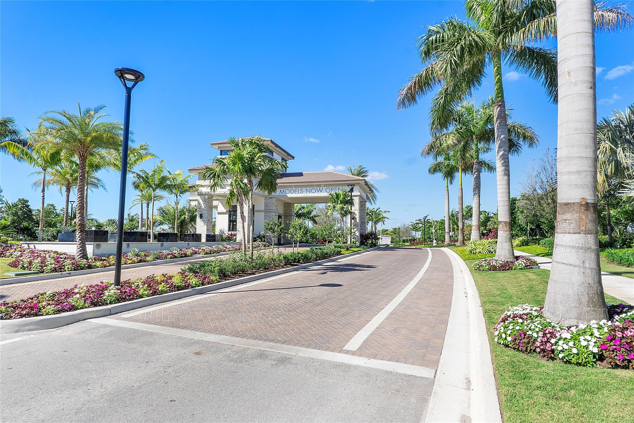 9422 Mountain Pine Grove
