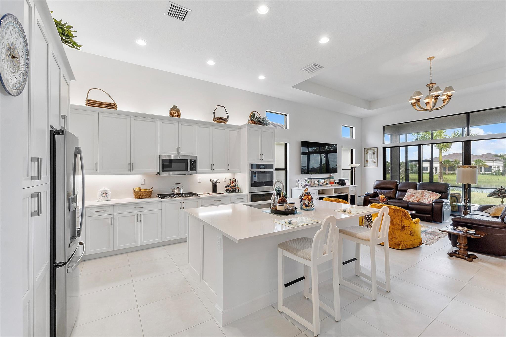 9422 Mountain Pine Grove