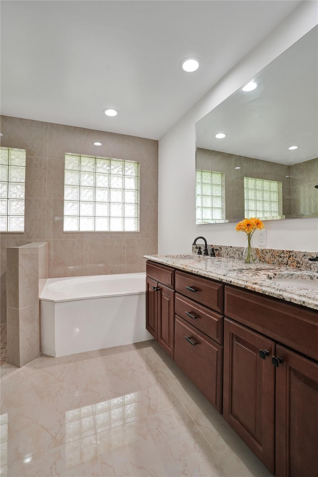 5788 NW 48th Court