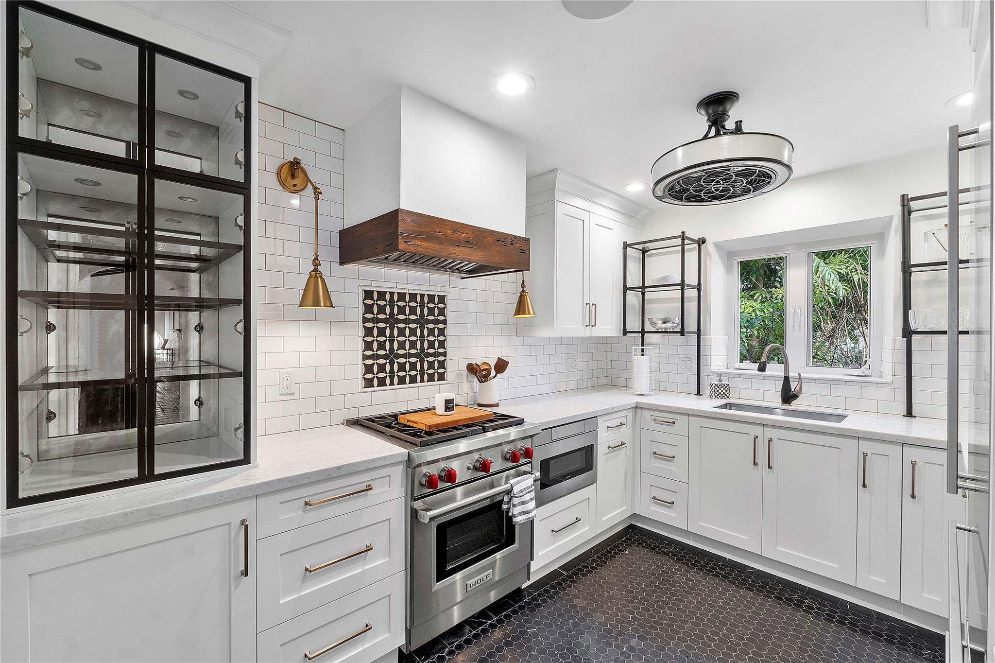 1615 SE 4th Street