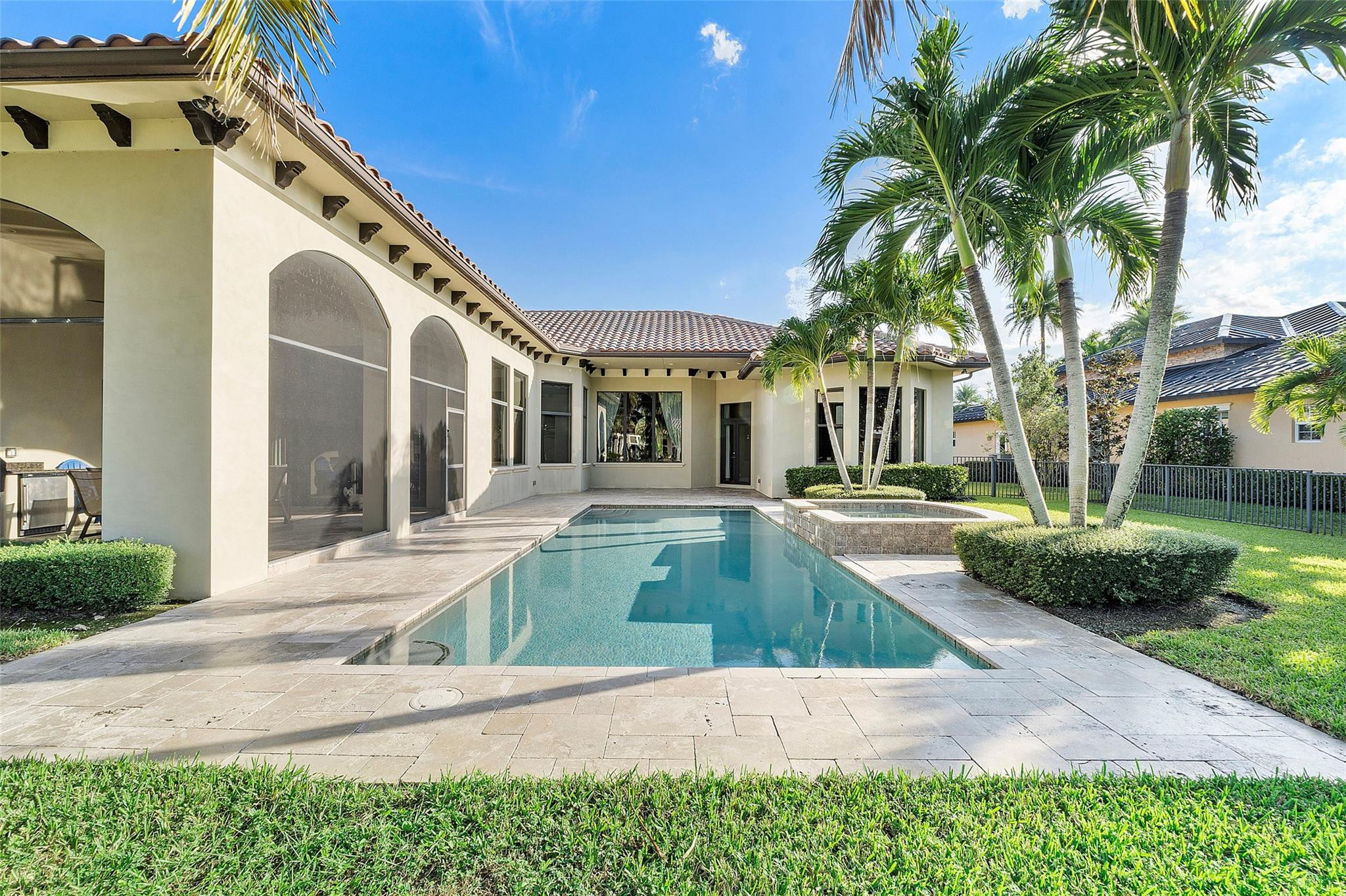 12233 NW 68th Court