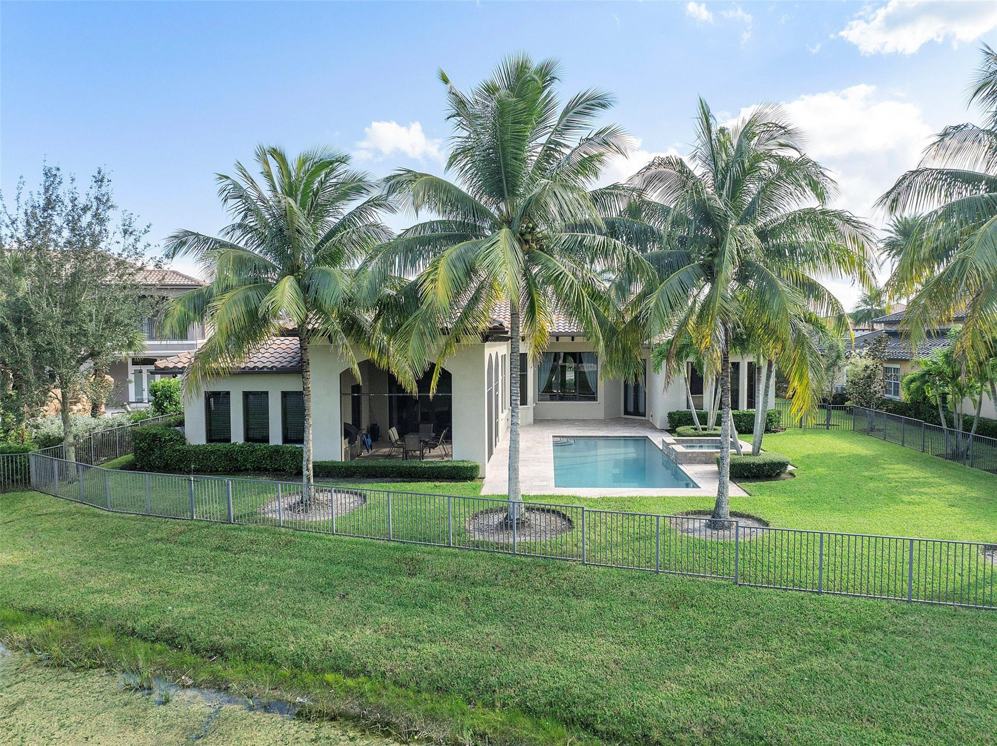 12233 NW 68th Court