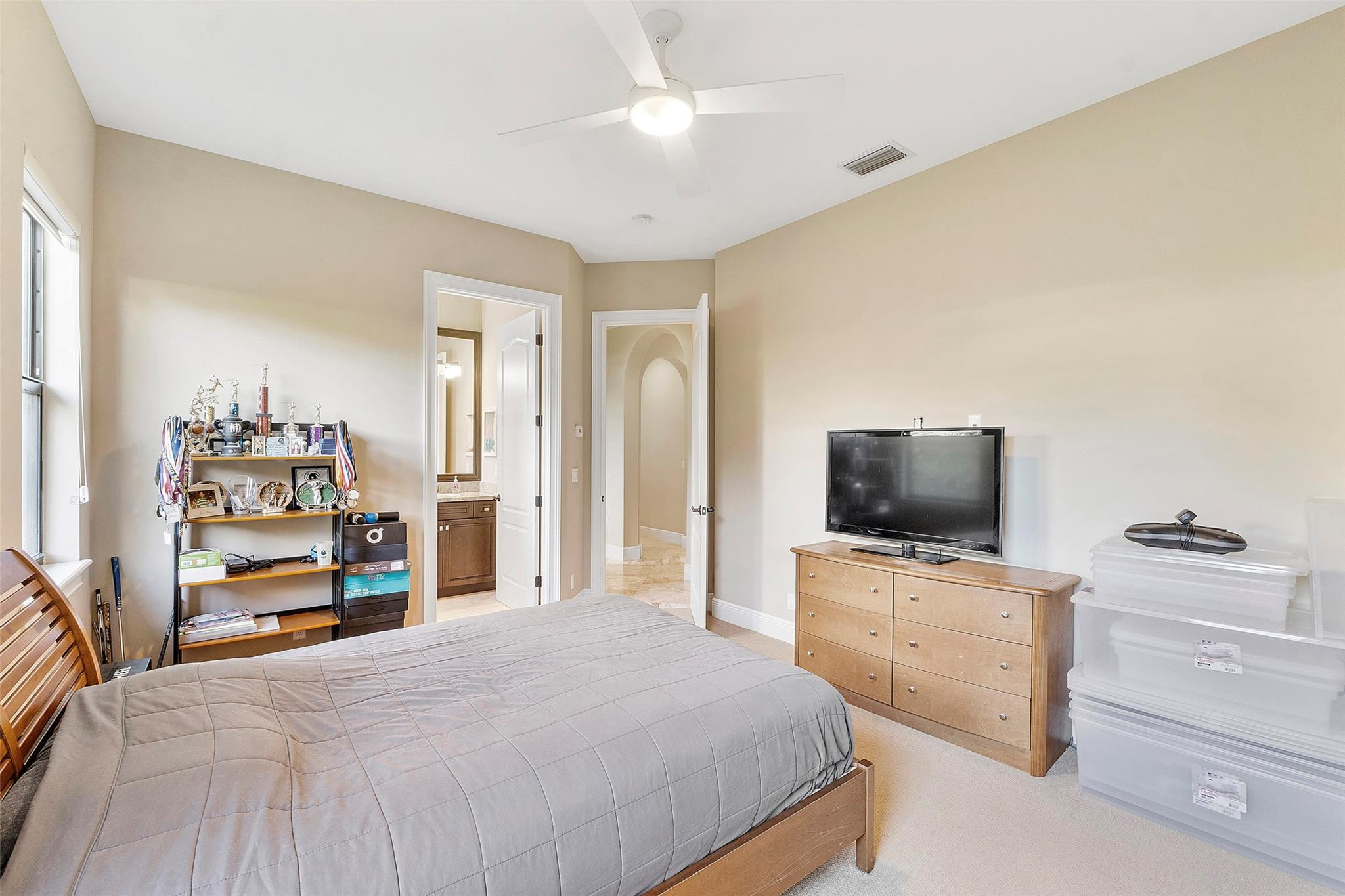 12233 NW 68th Court