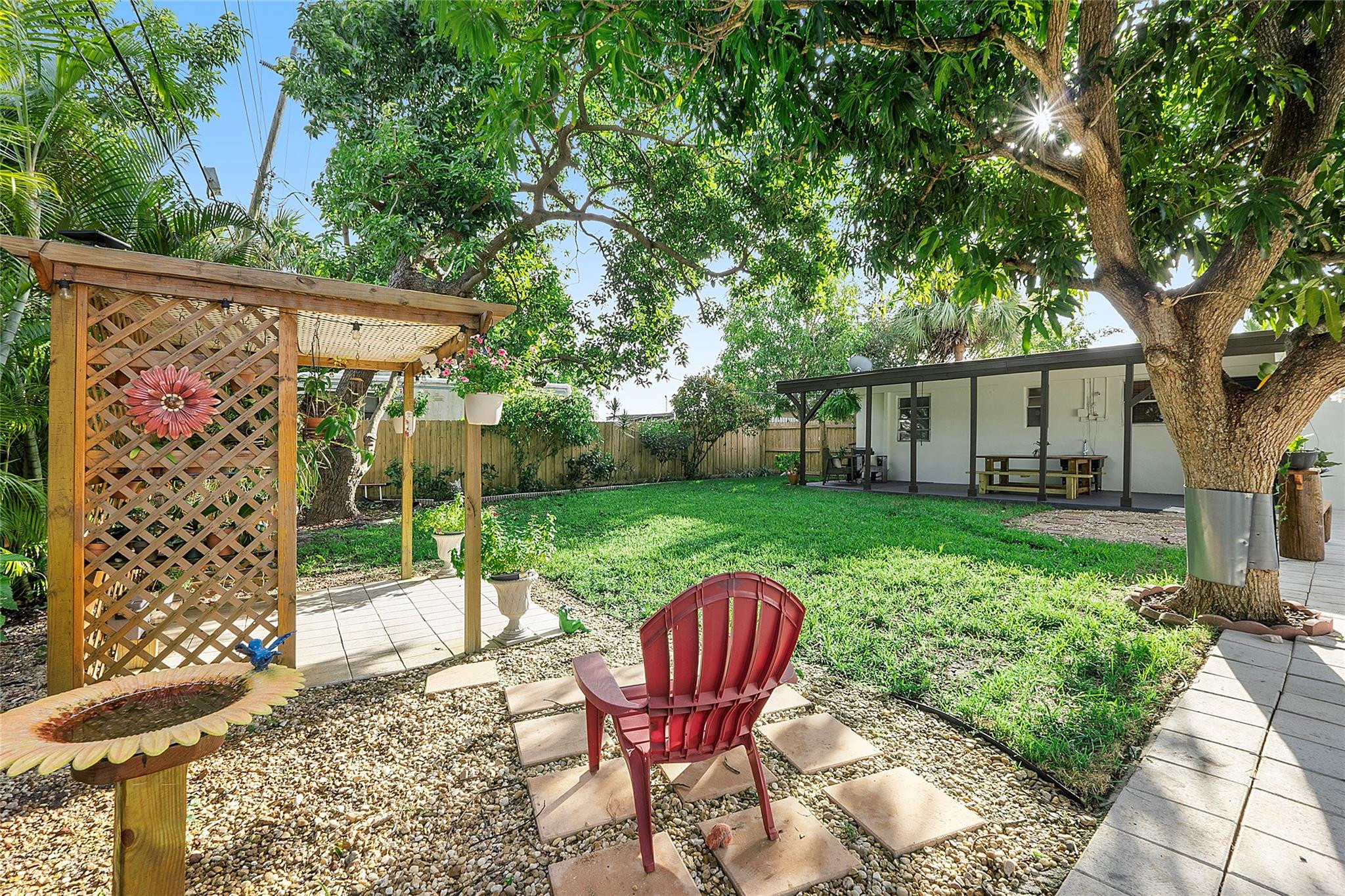 5214 NE 20th Terrace