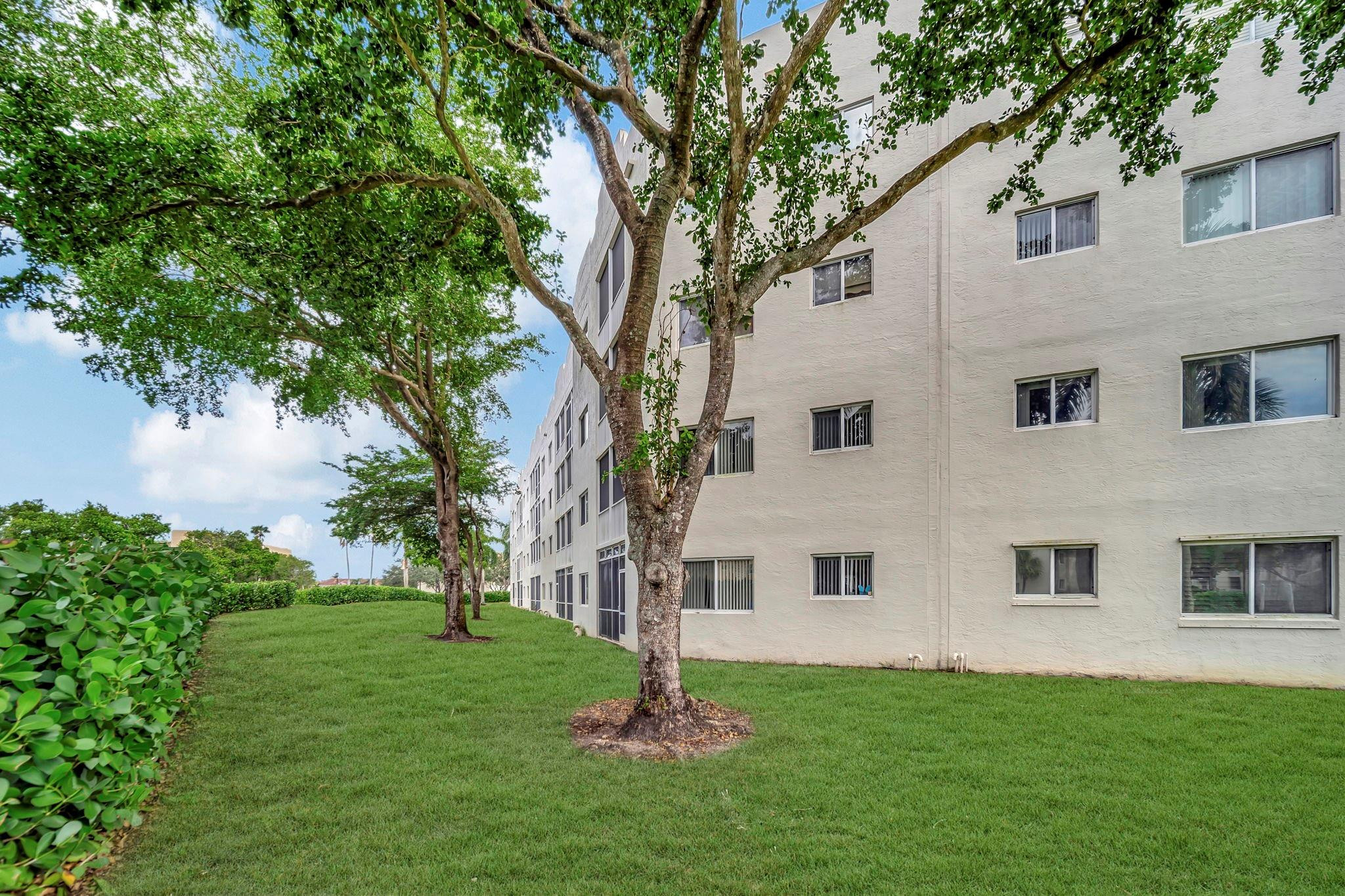 7775 Southampton Terrace 311