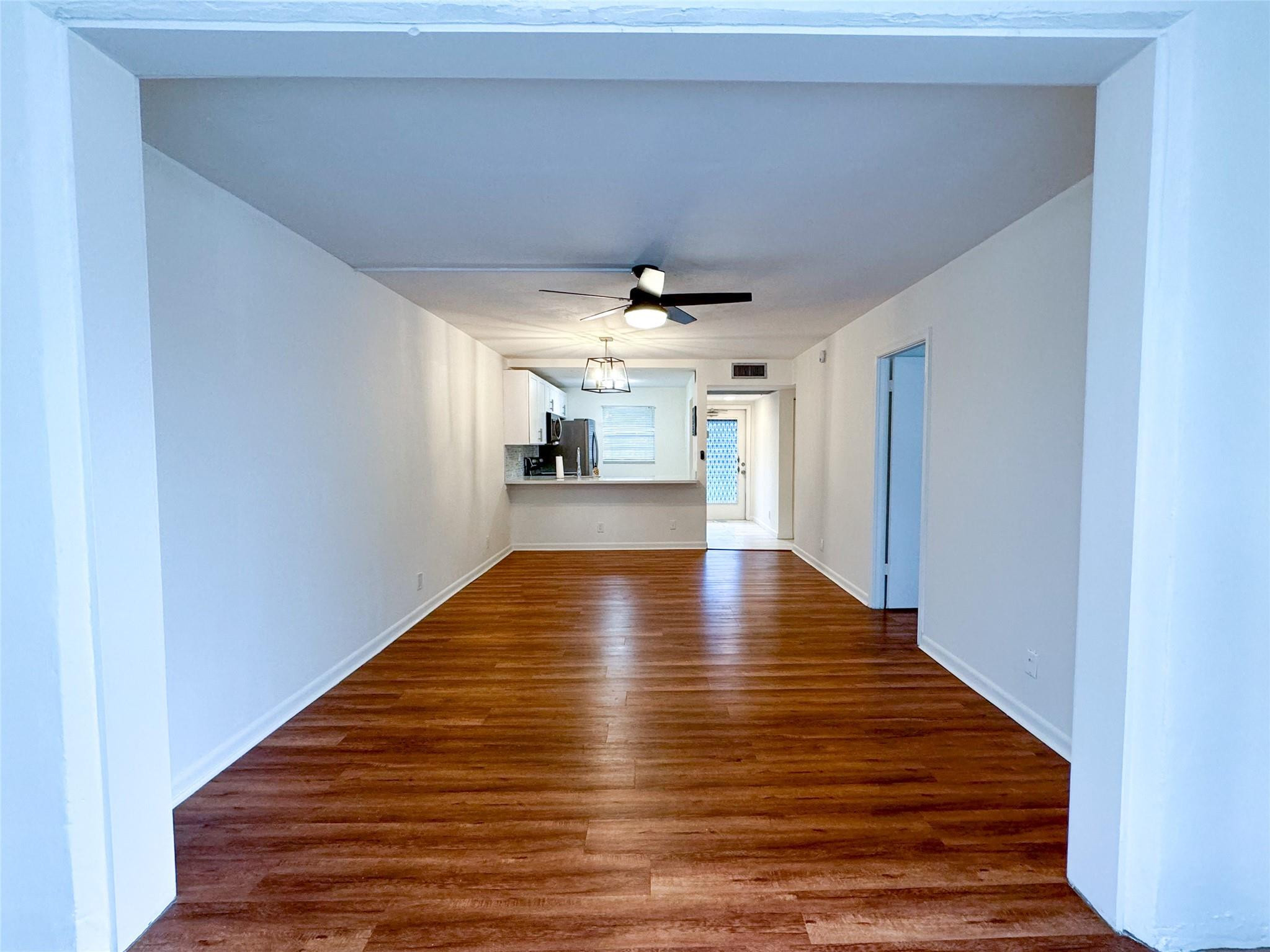 9450 Poinciana Place 311