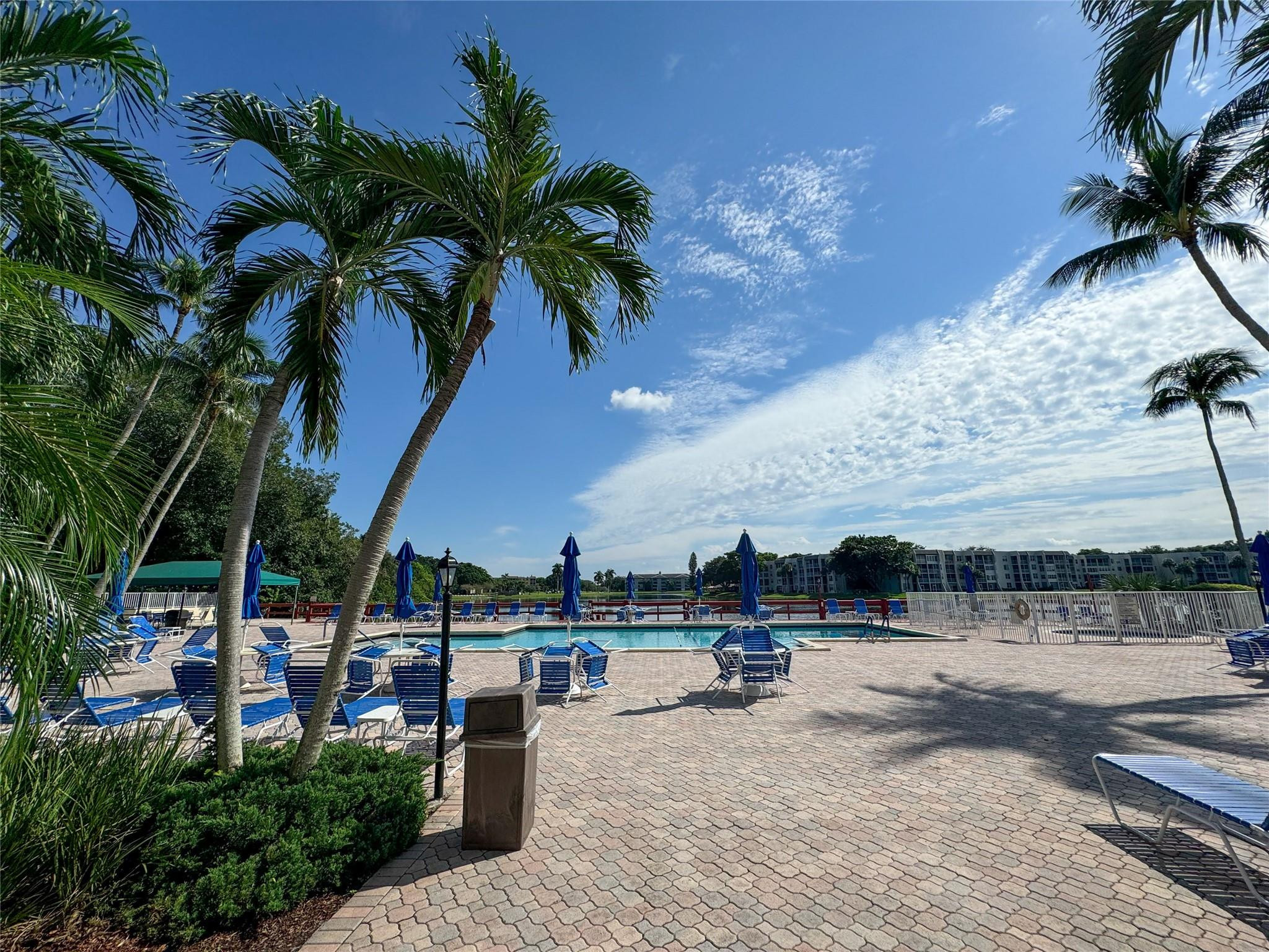 9450 Poinciana Place 311