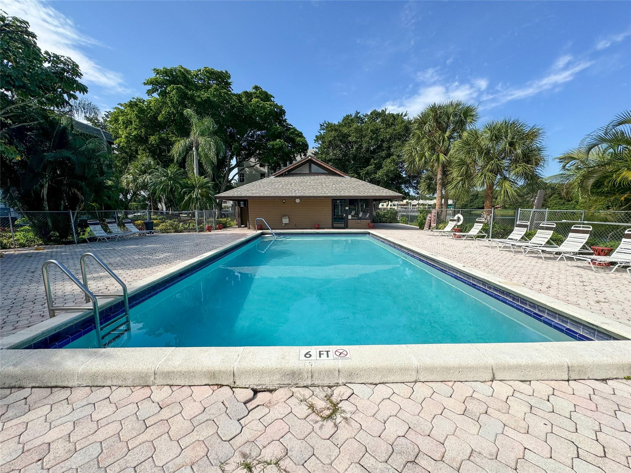 9450 Poinciana Place 311