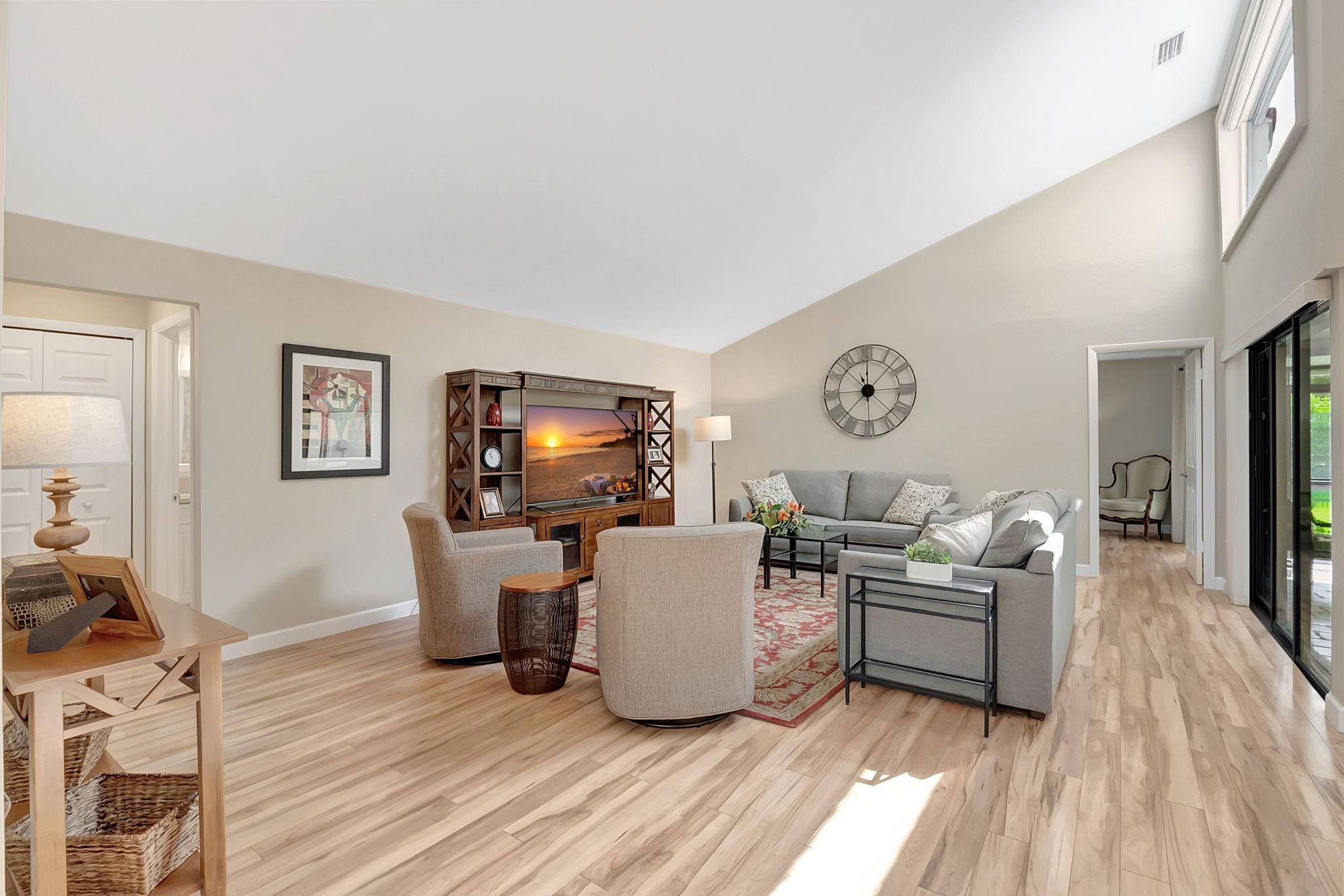 2706 Deer Creek Kelly Brooke Lane