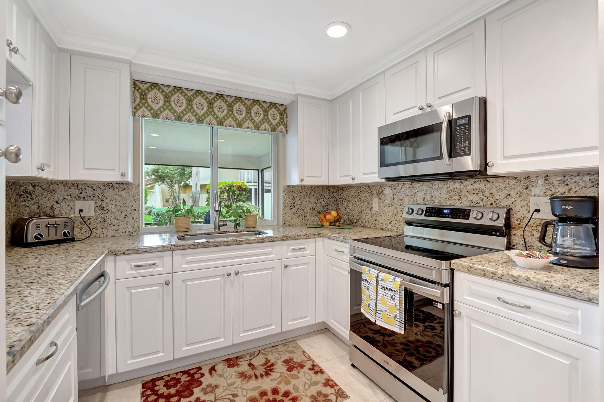 2706 Deer Creek Kelly Brooke Lane