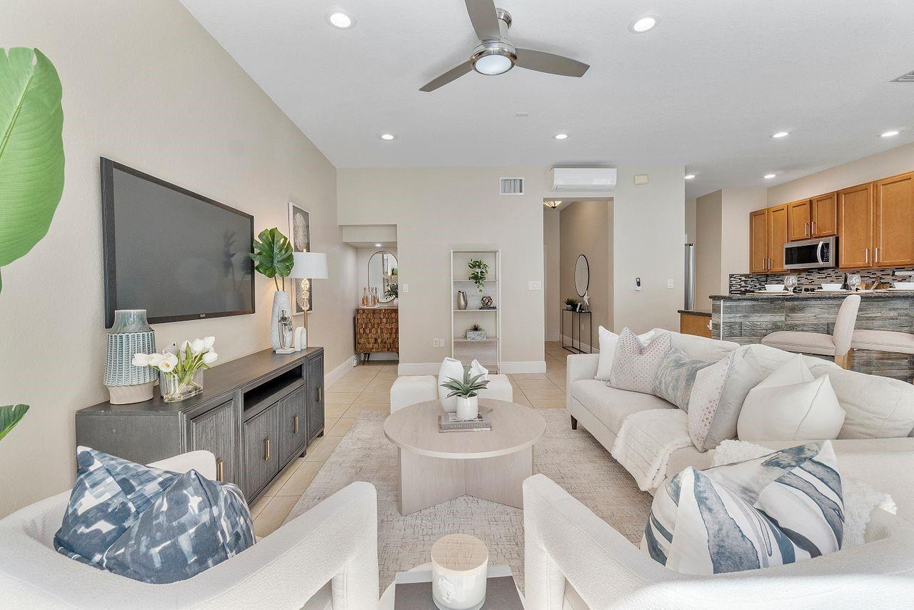 9072 SW 19th Street 9072