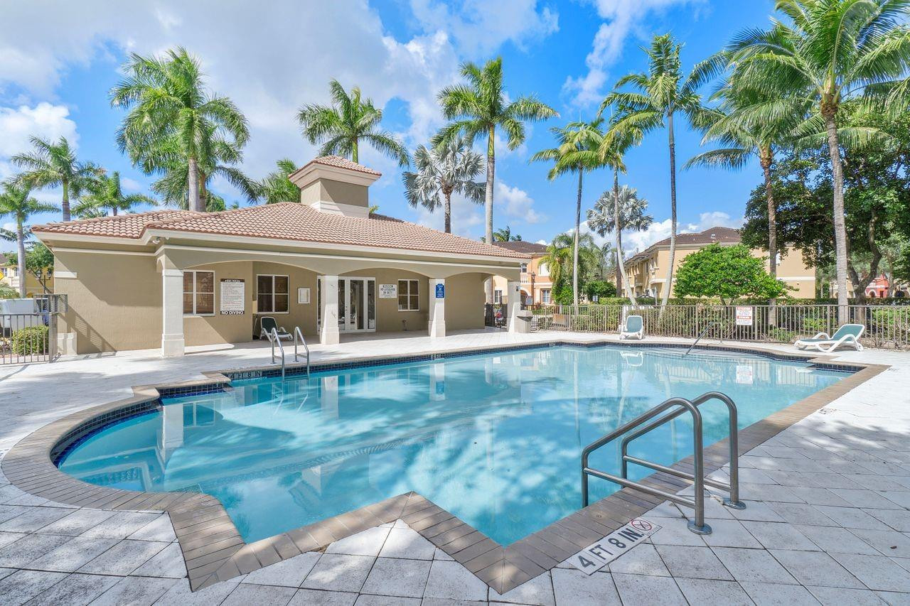 9072 SW 19th Street 9072