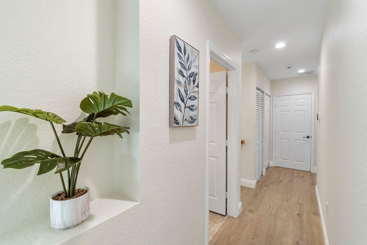 9072 SW 19th Street 9072
