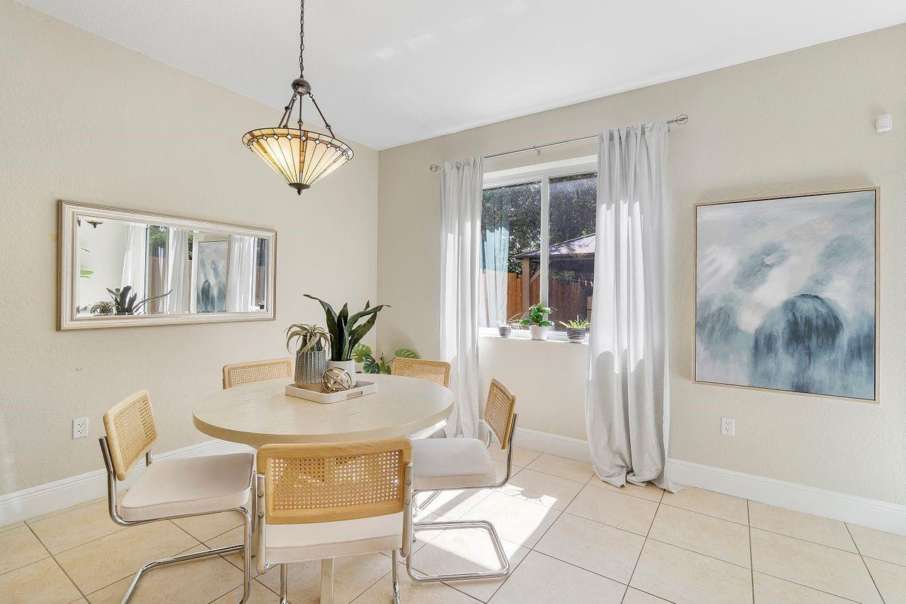 9072 SW 19th Street 9072