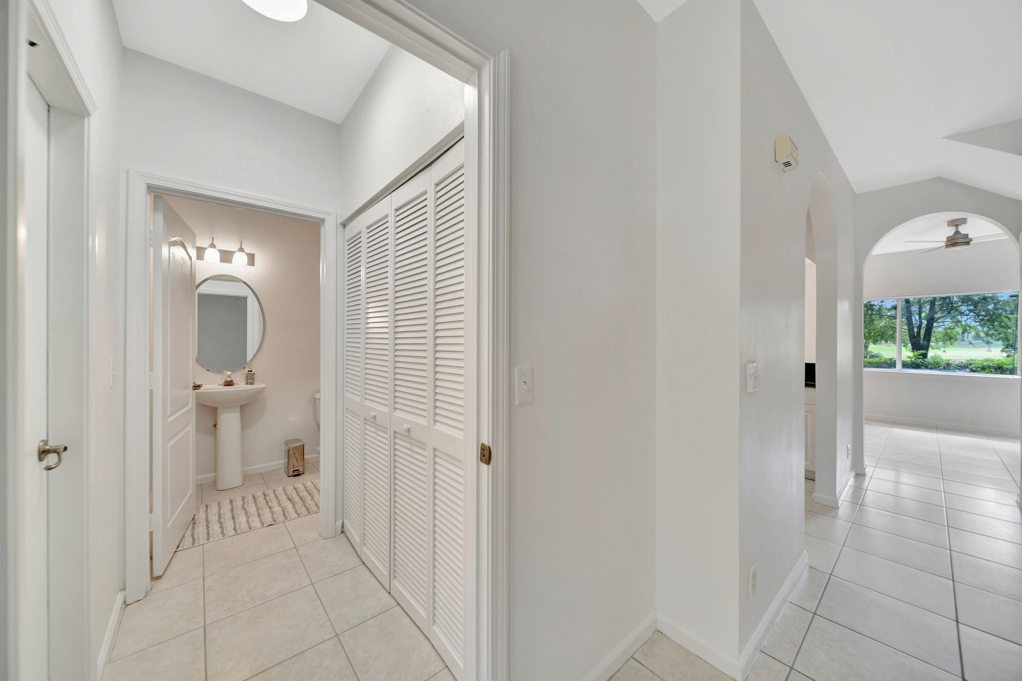 13202 NW 7th Place 13202