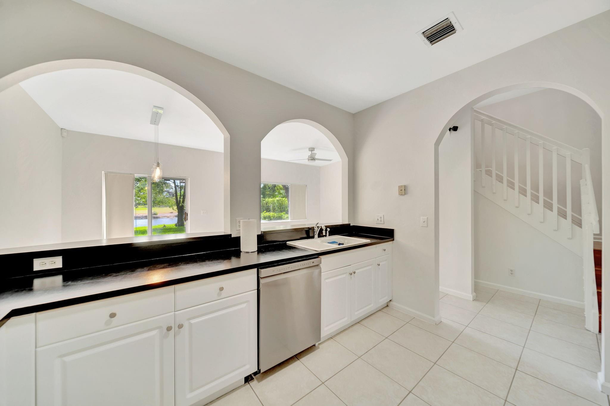 13202 NW 7th Place 13202