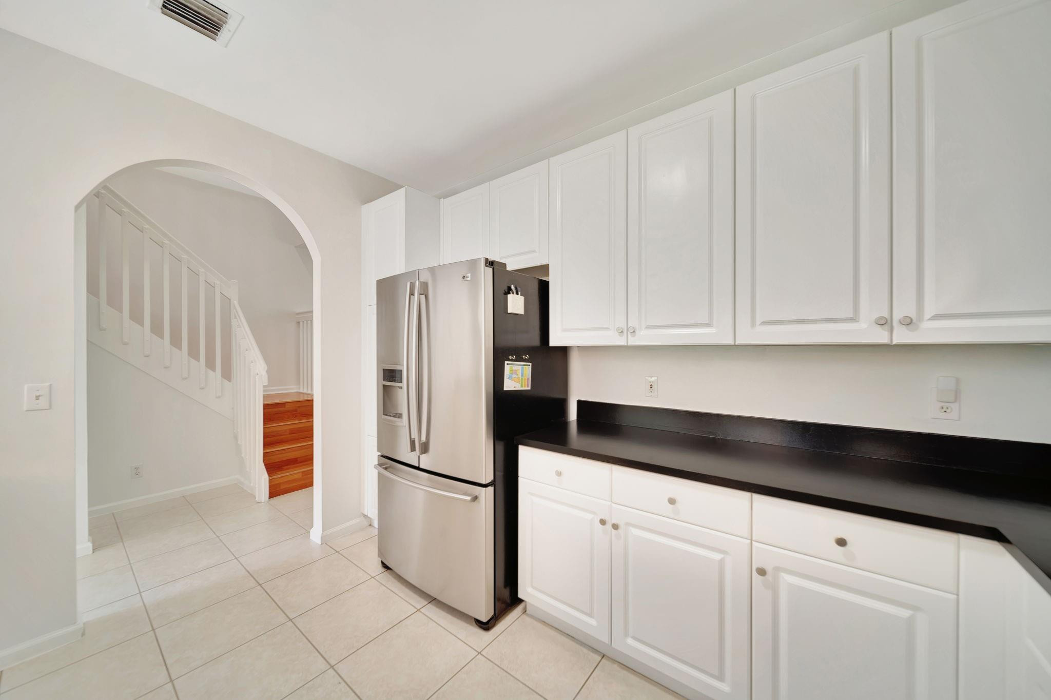 13202 NW 7th Place 13202