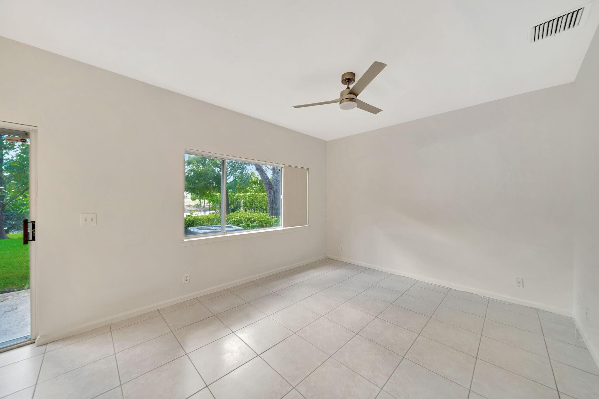 13202 NW 7th Place 13202