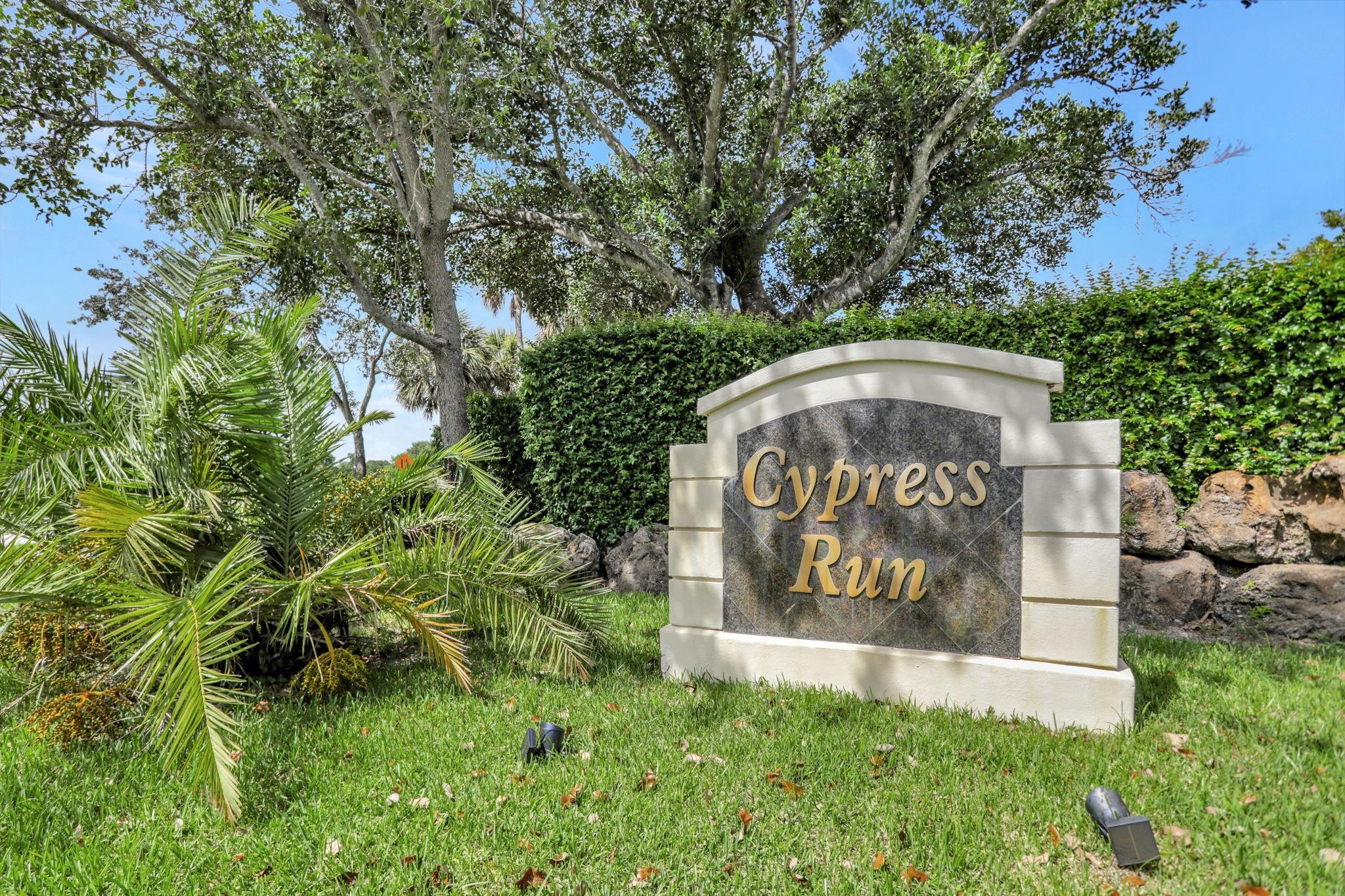 1615 Cypress Pointe Drive 1615