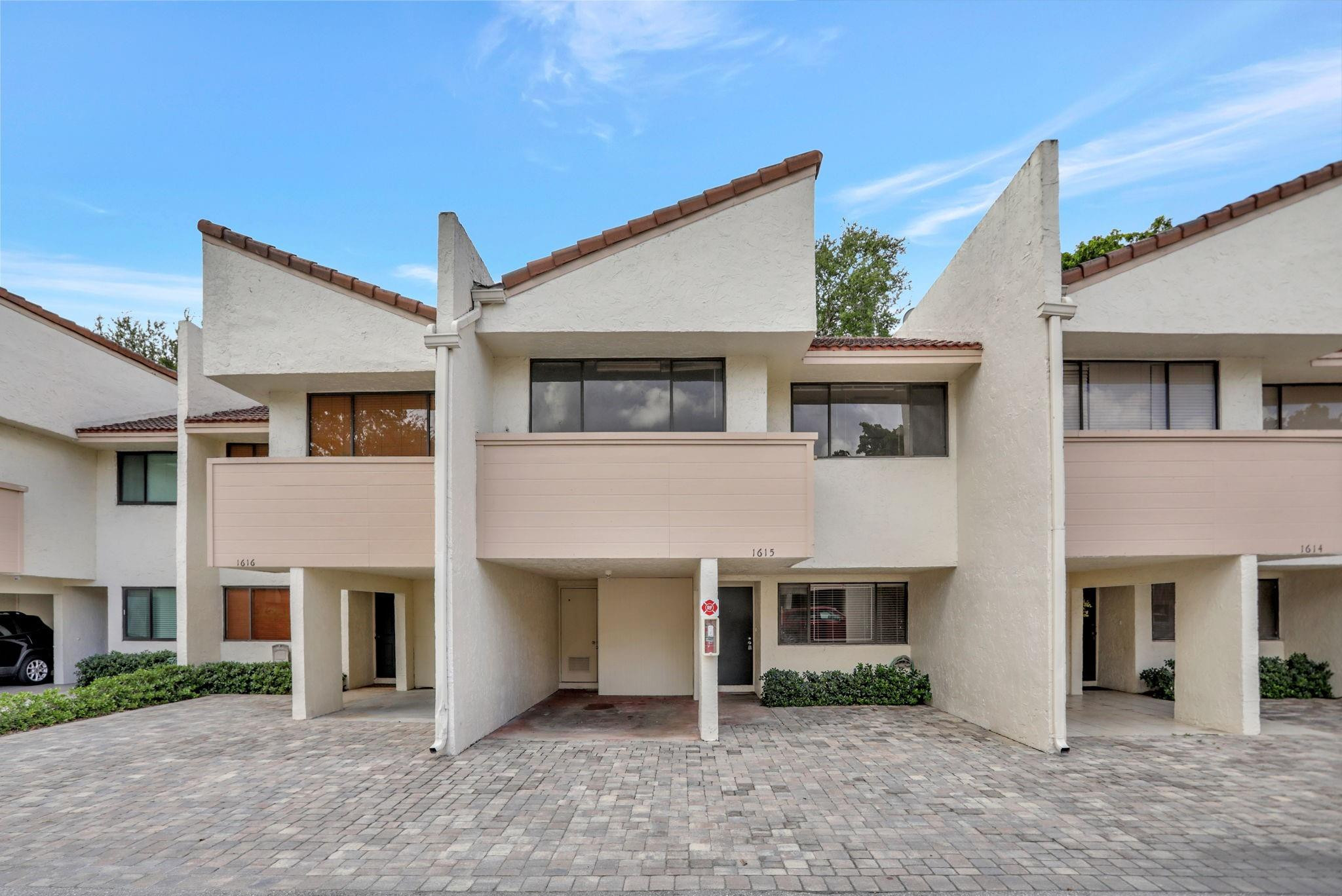 1615 Cypress Pointe Drive 1615