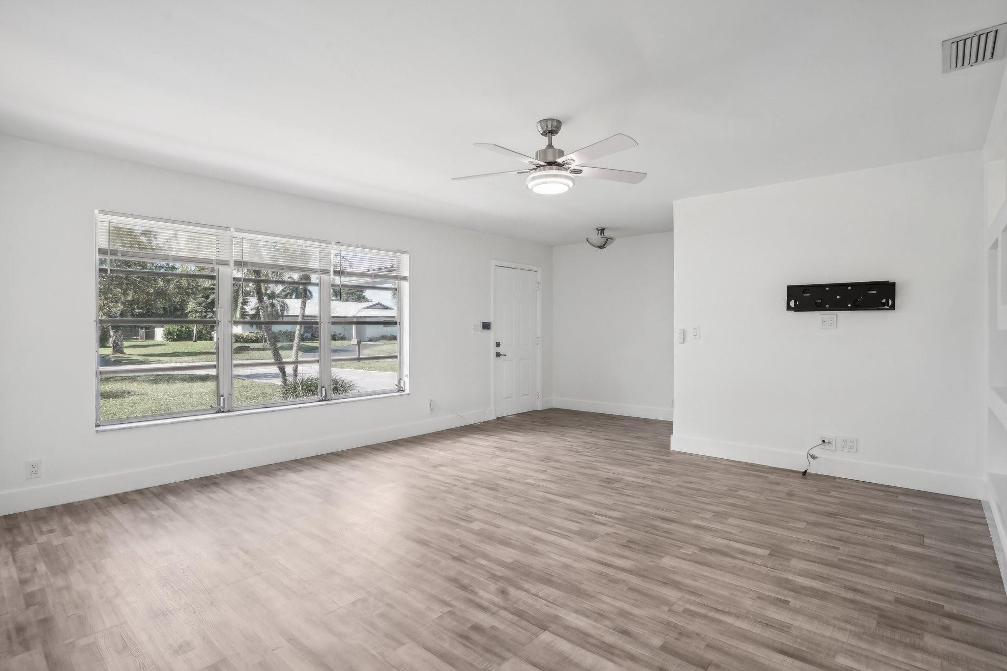3051 NW 106th Avenue