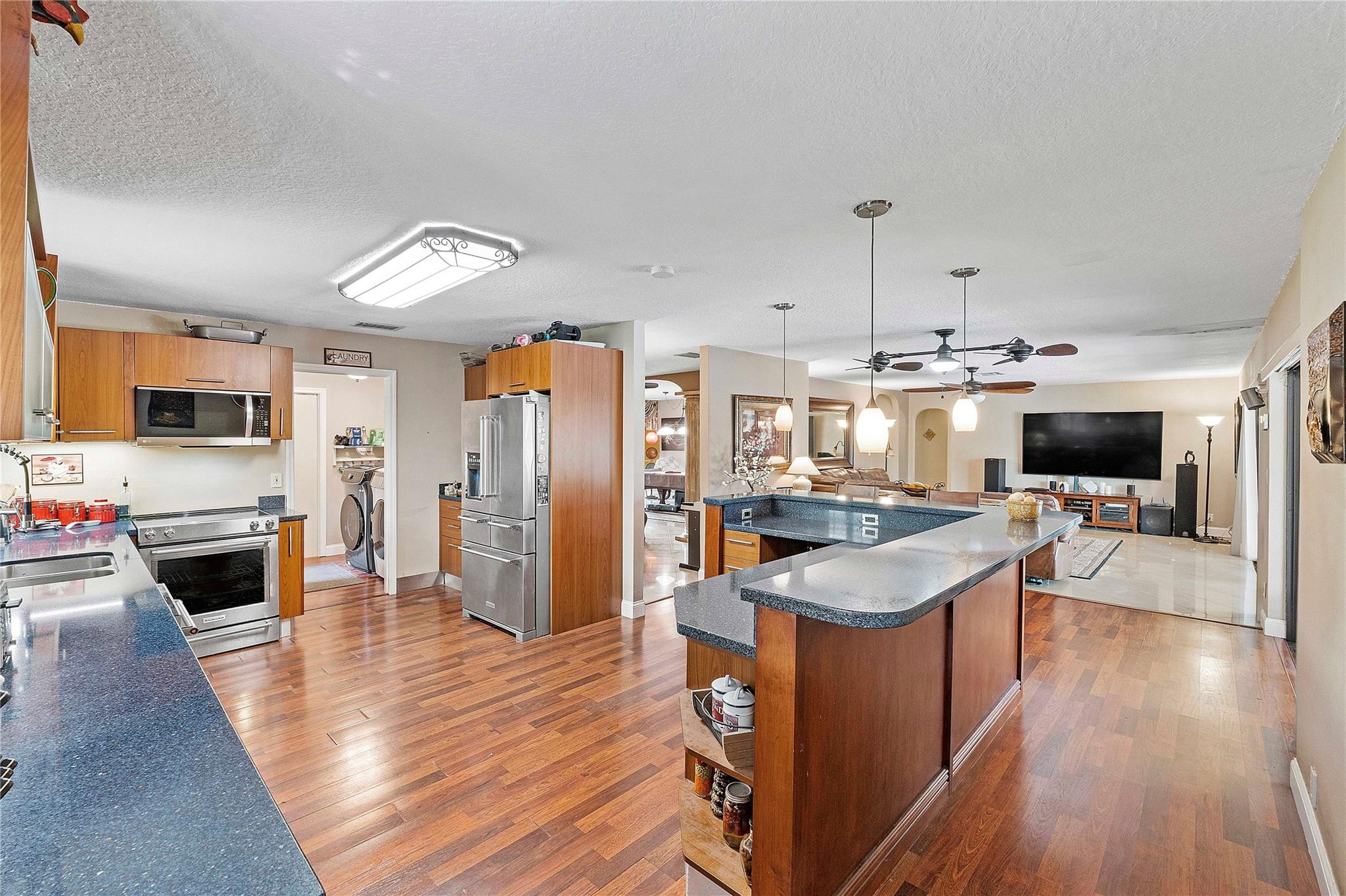 10162 NW 16th Court