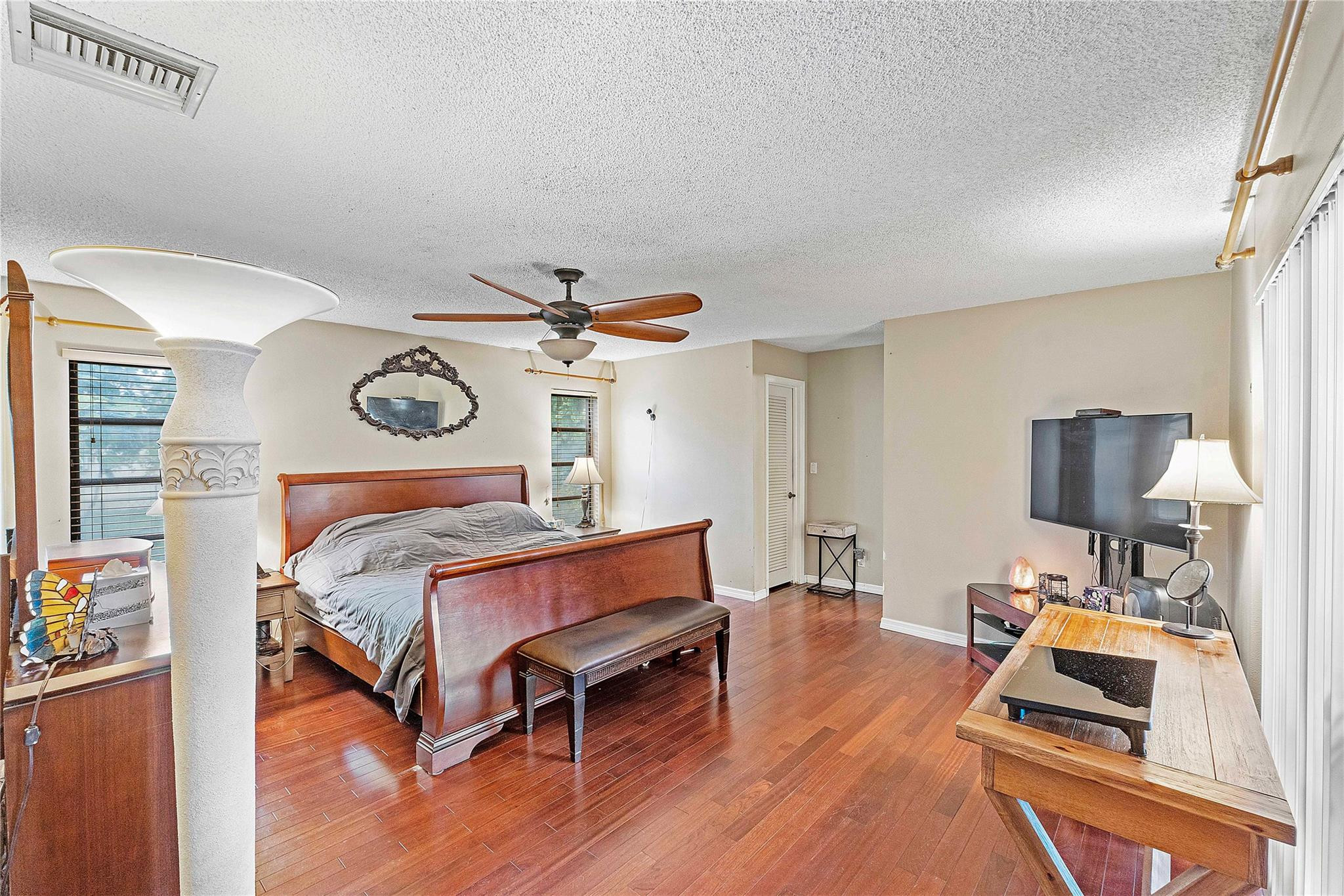10162 NW 16th Court