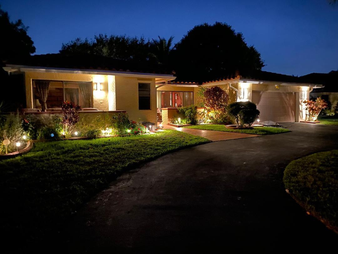 10162 NW 16th Court