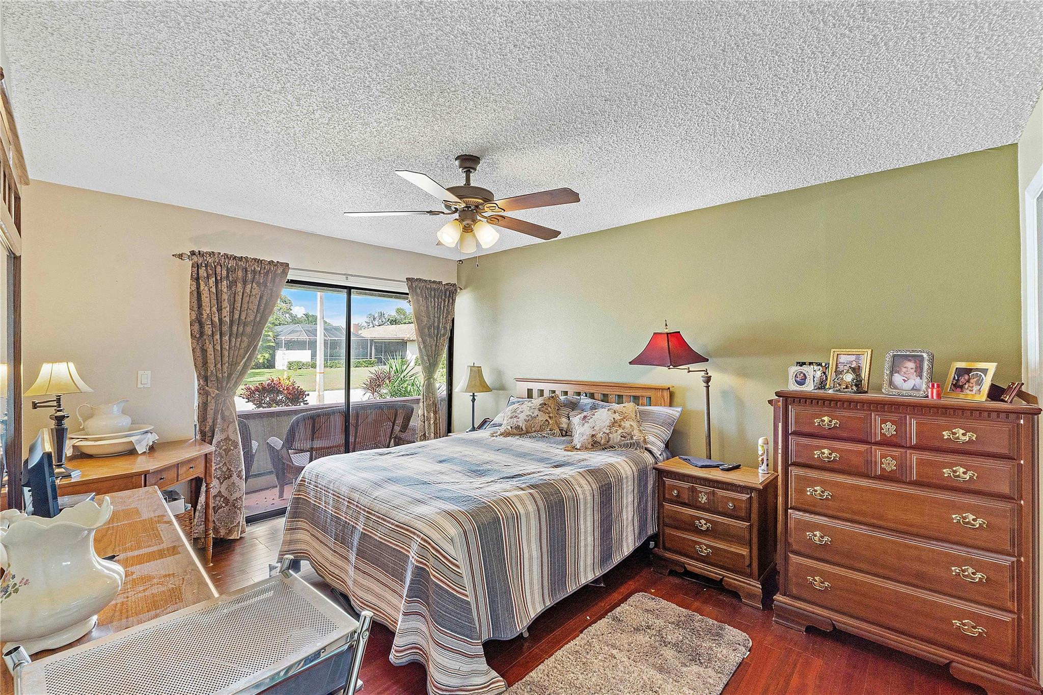 10162 NW 16th Court