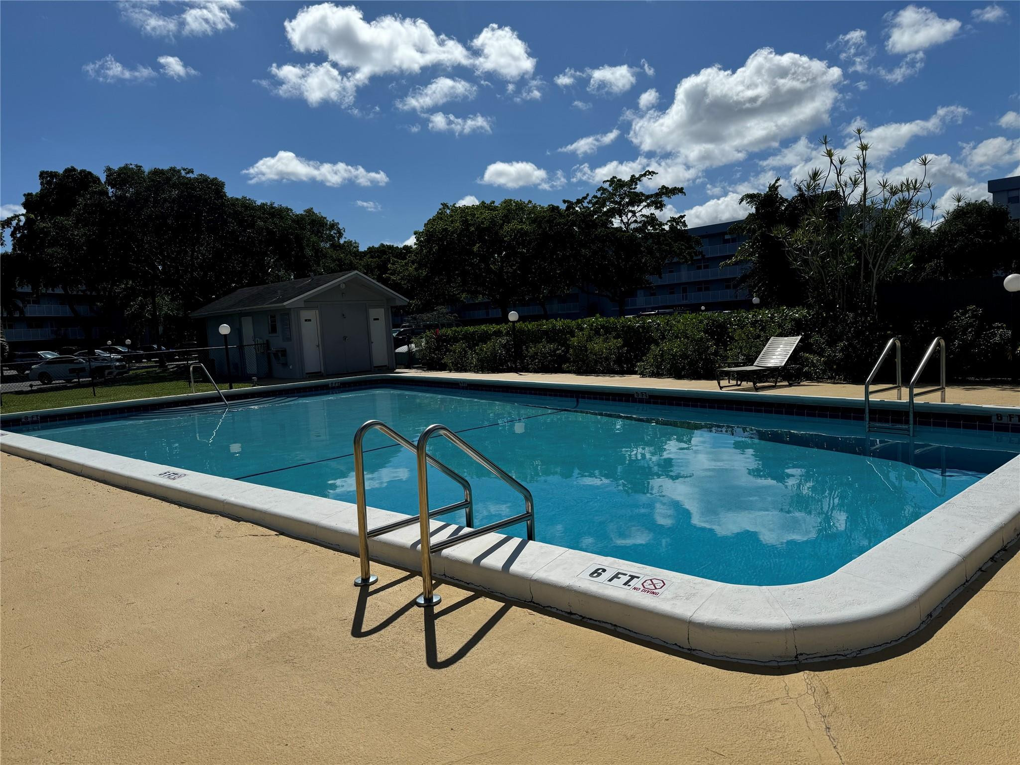 106 Royal Park Drive 2c