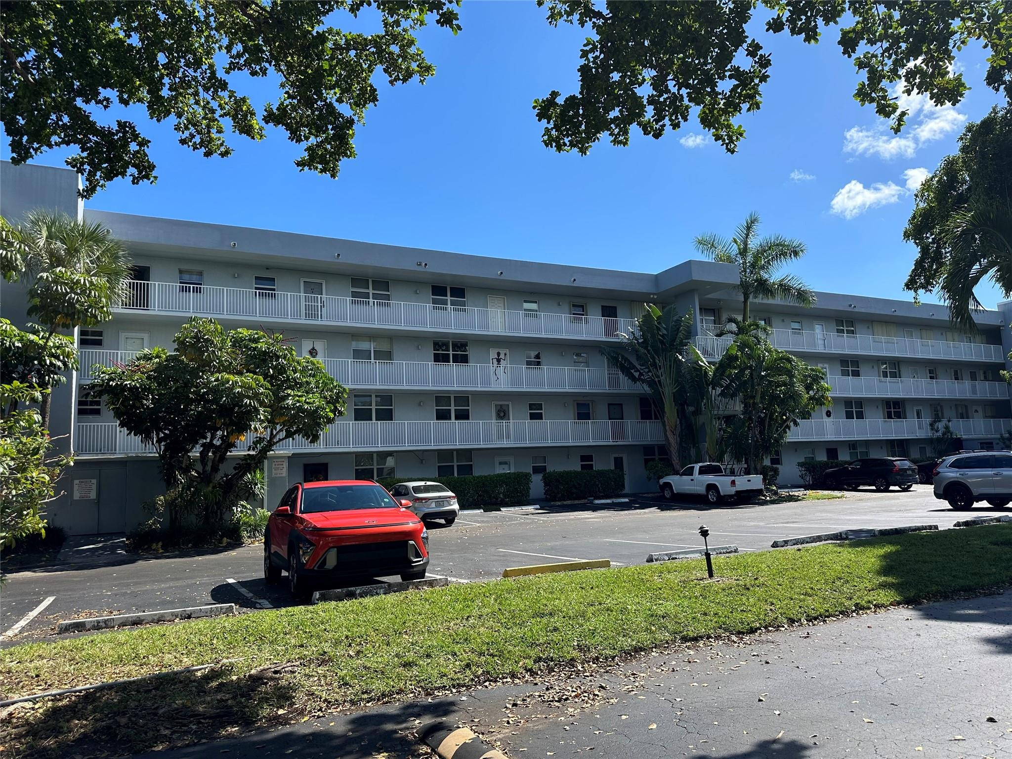 106 Royal Park Drive 2c