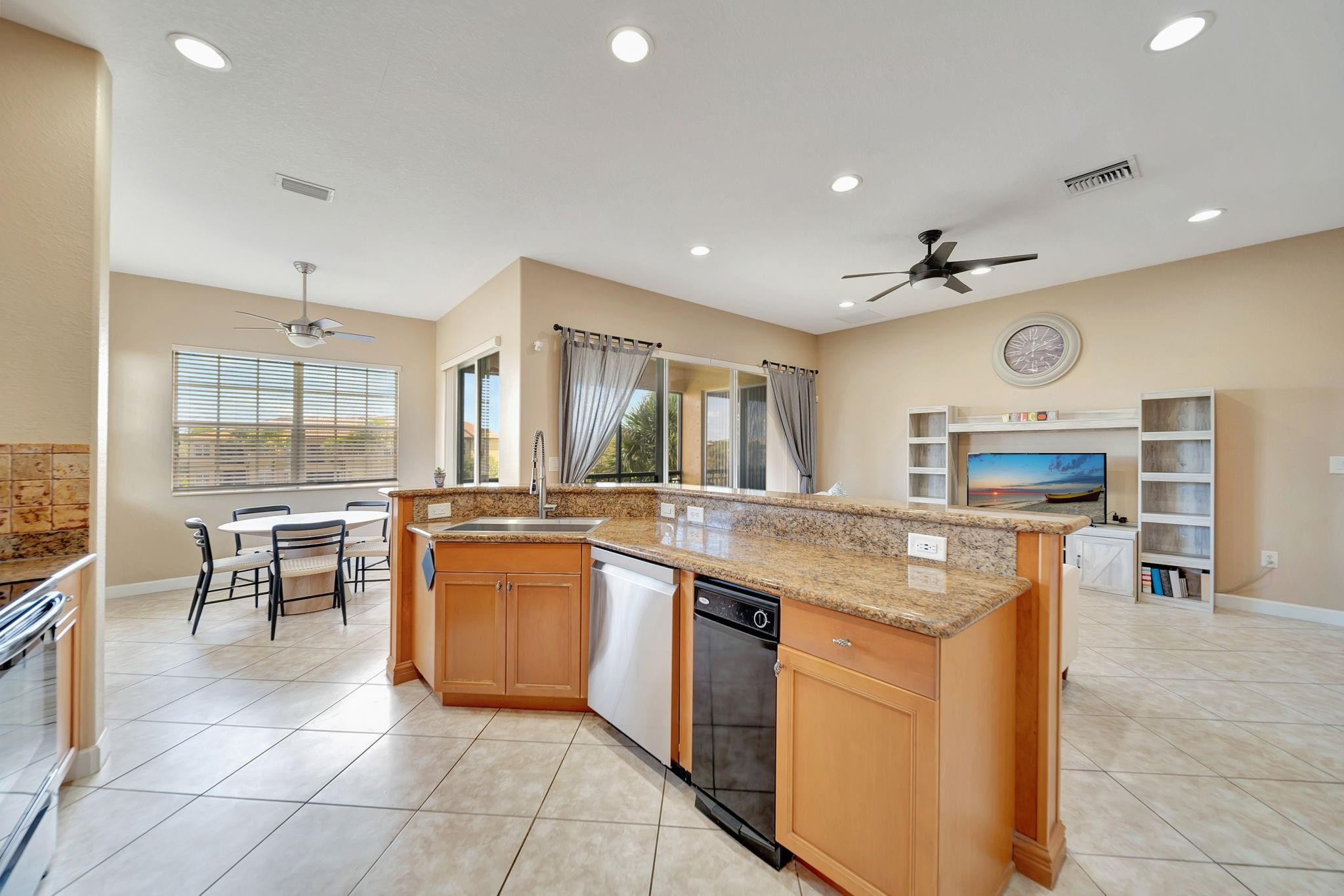 8204 NW 128th Lane 8204