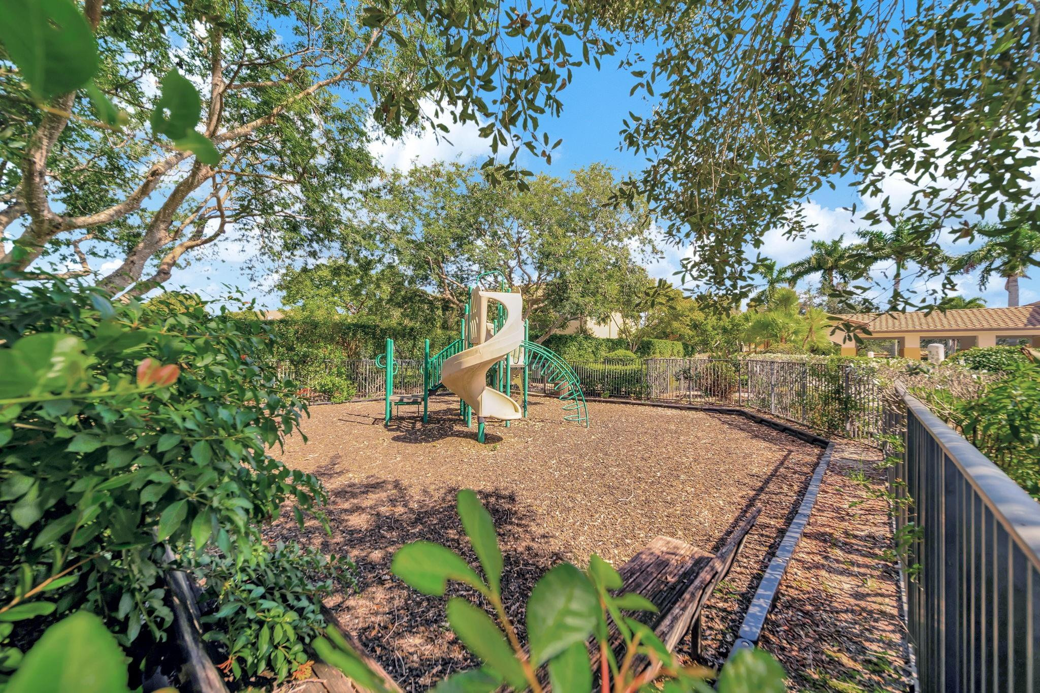 8204 NW 128th Lane 8204