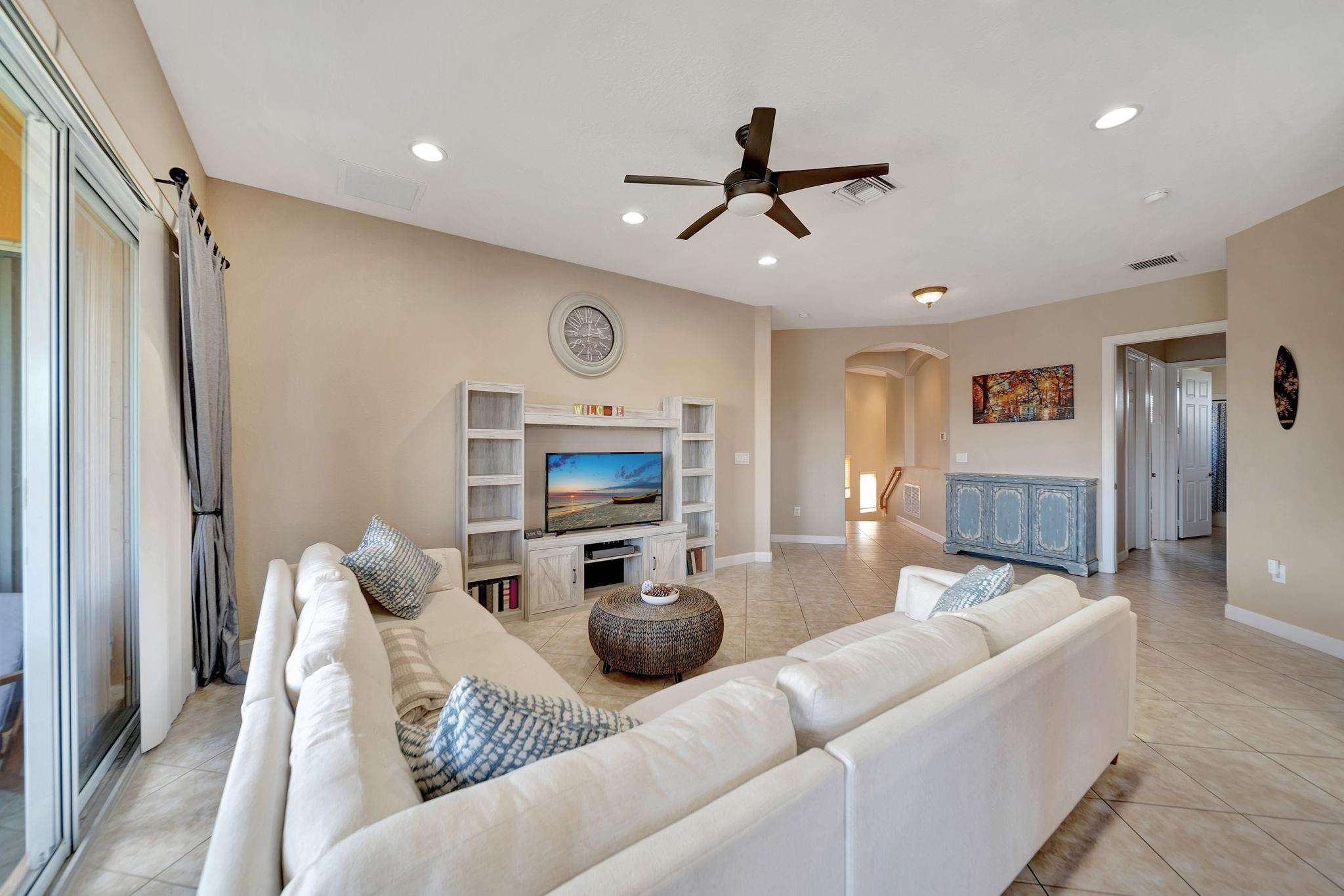 8204 NW 128th Lane 8204