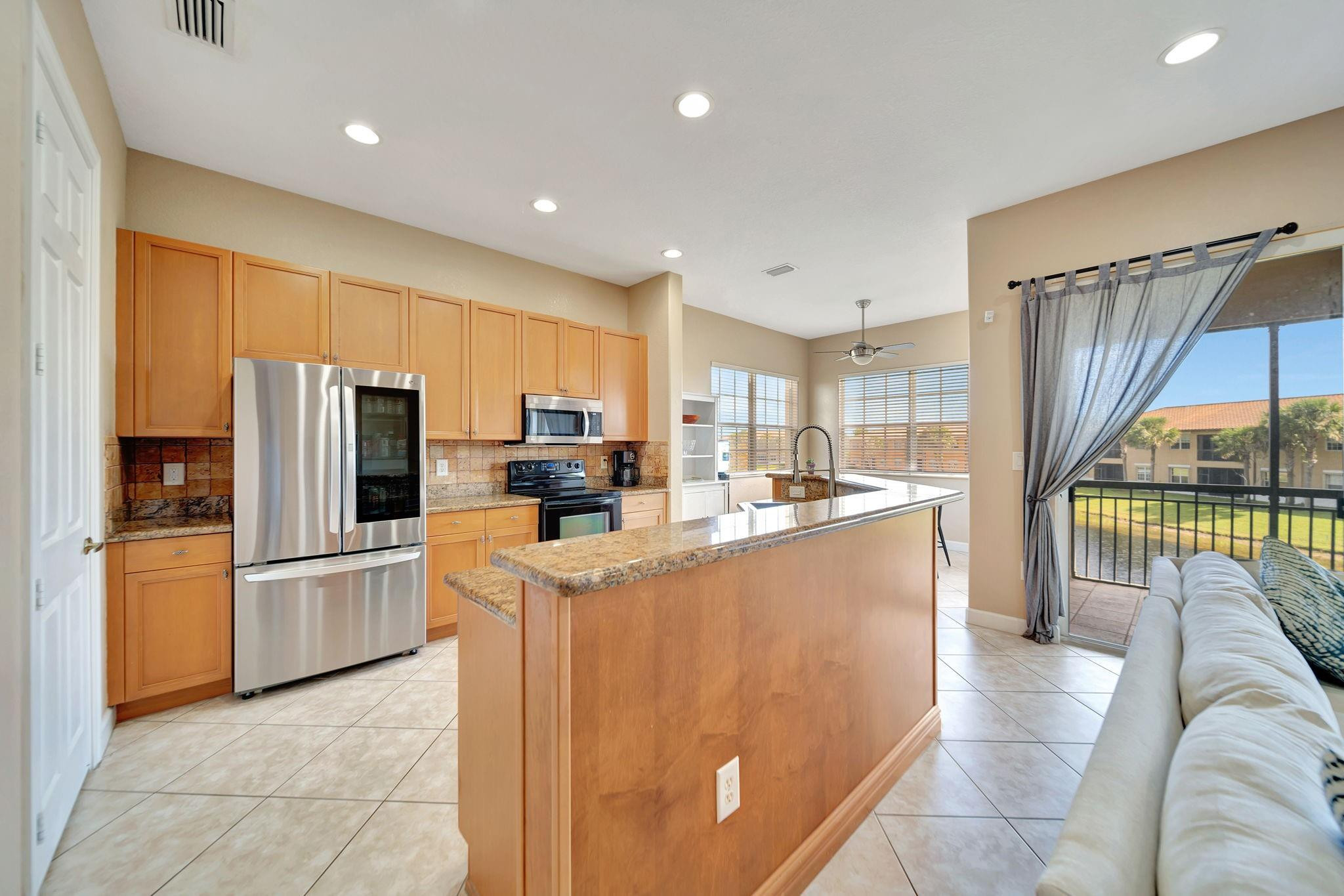 8204 NW 128th Lane 8204