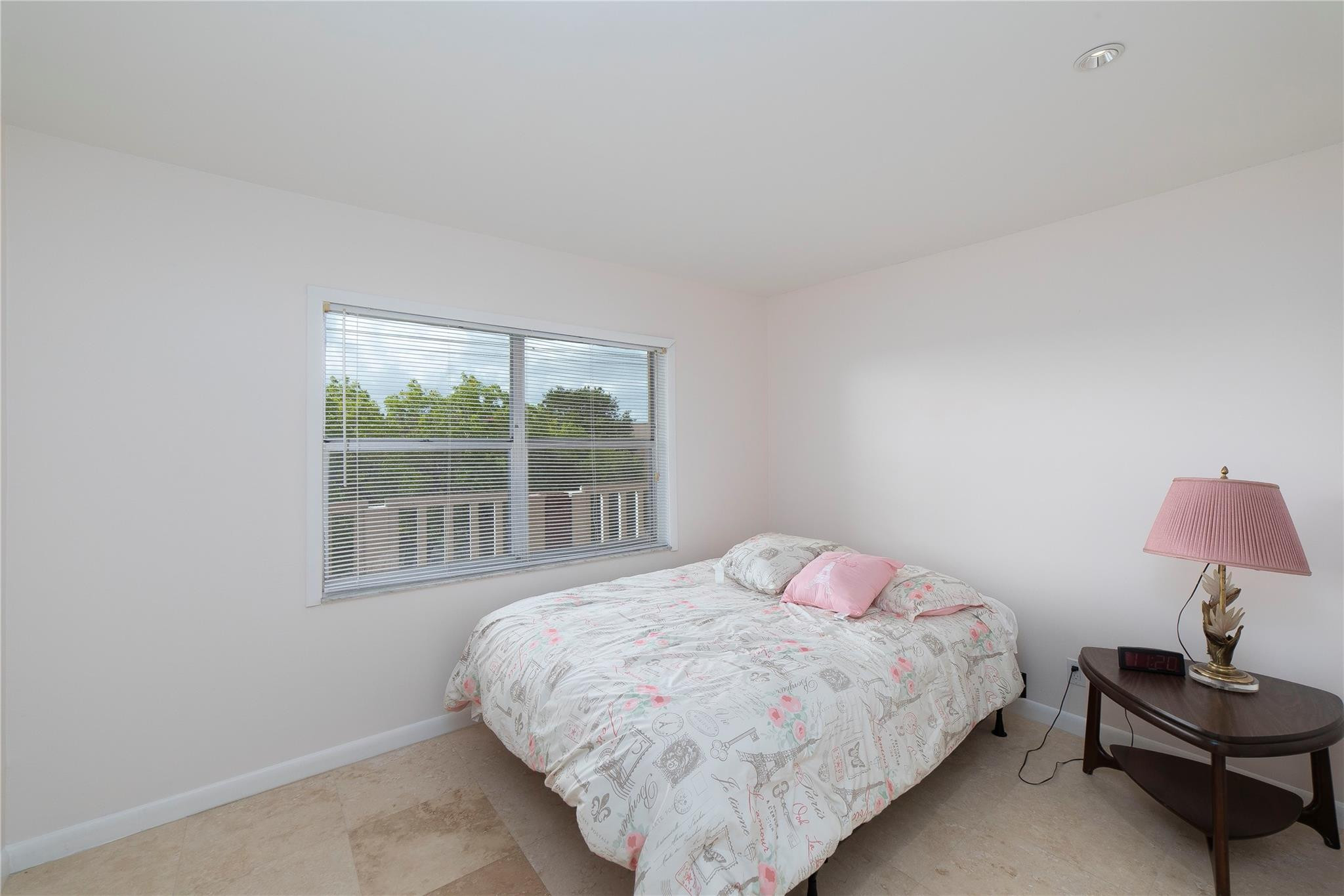 8891 Sunrise Lakes Boulevard Unit: 311