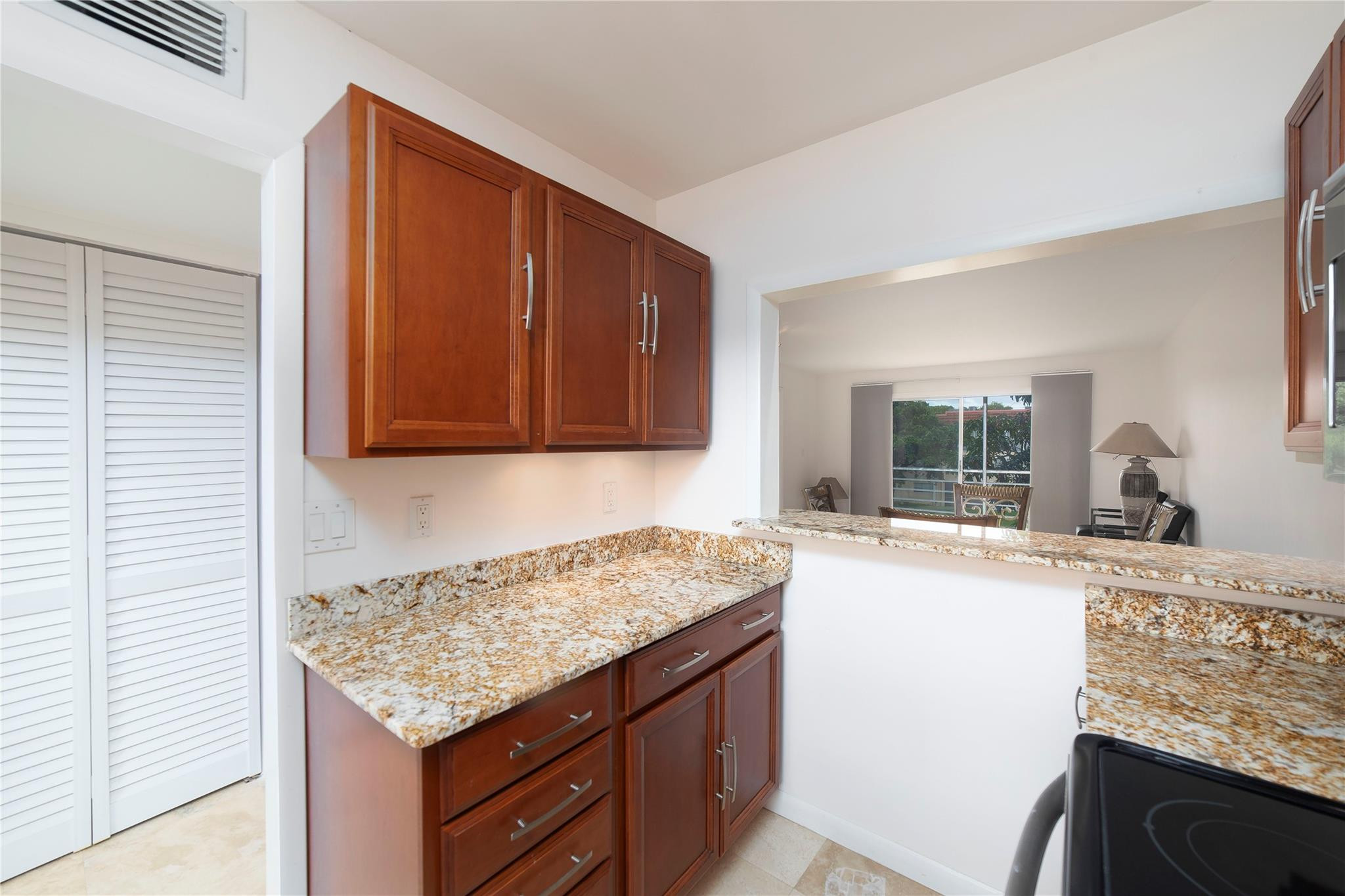 8891 Sunrise Lakes Boulevard Unit: 311