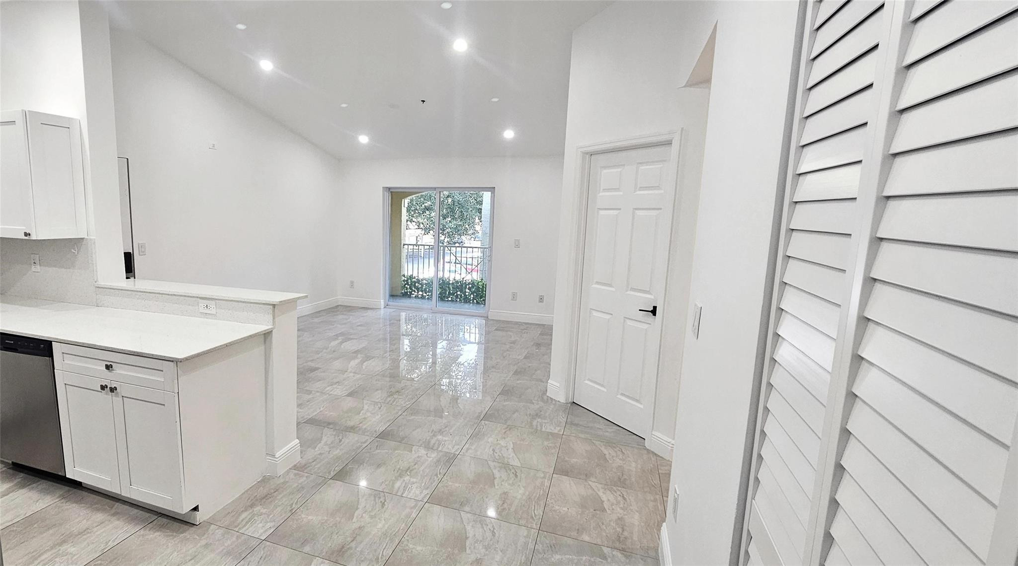 5560 NW 61st Street 716