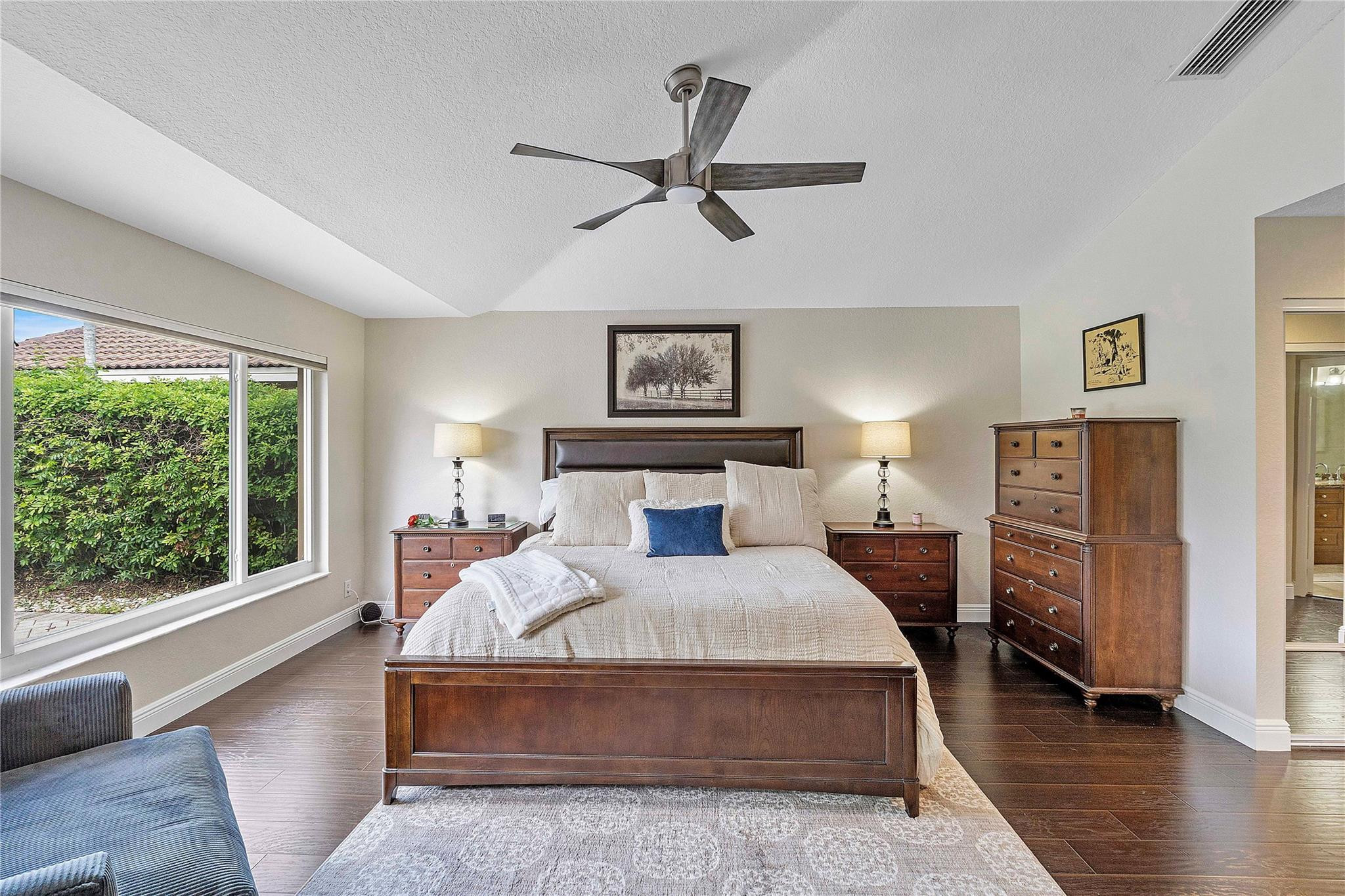 833 Verona Lake Drive