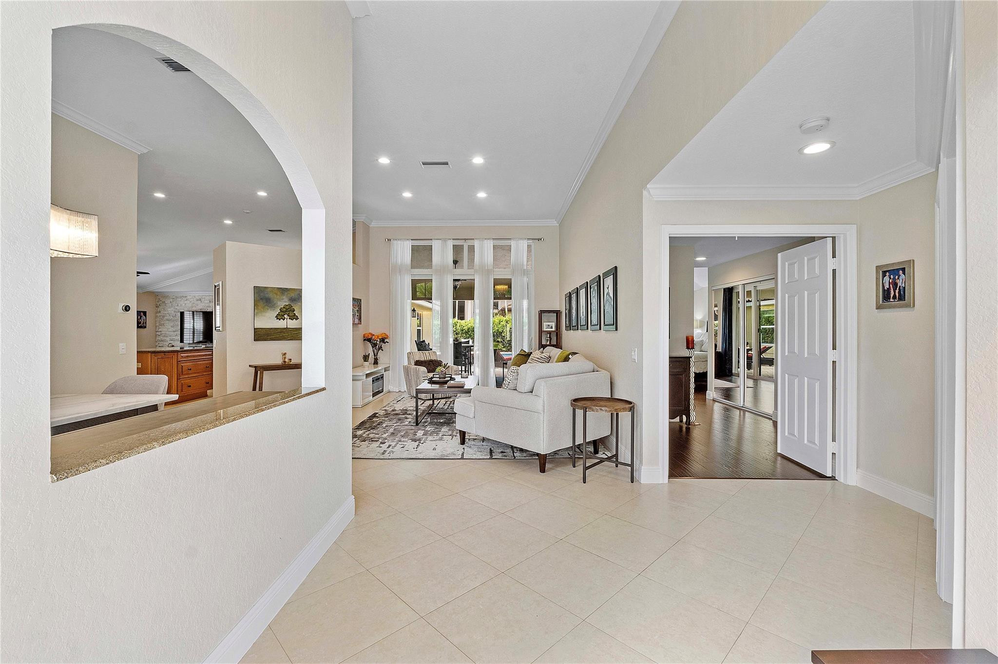 833 Verona Lake Drive