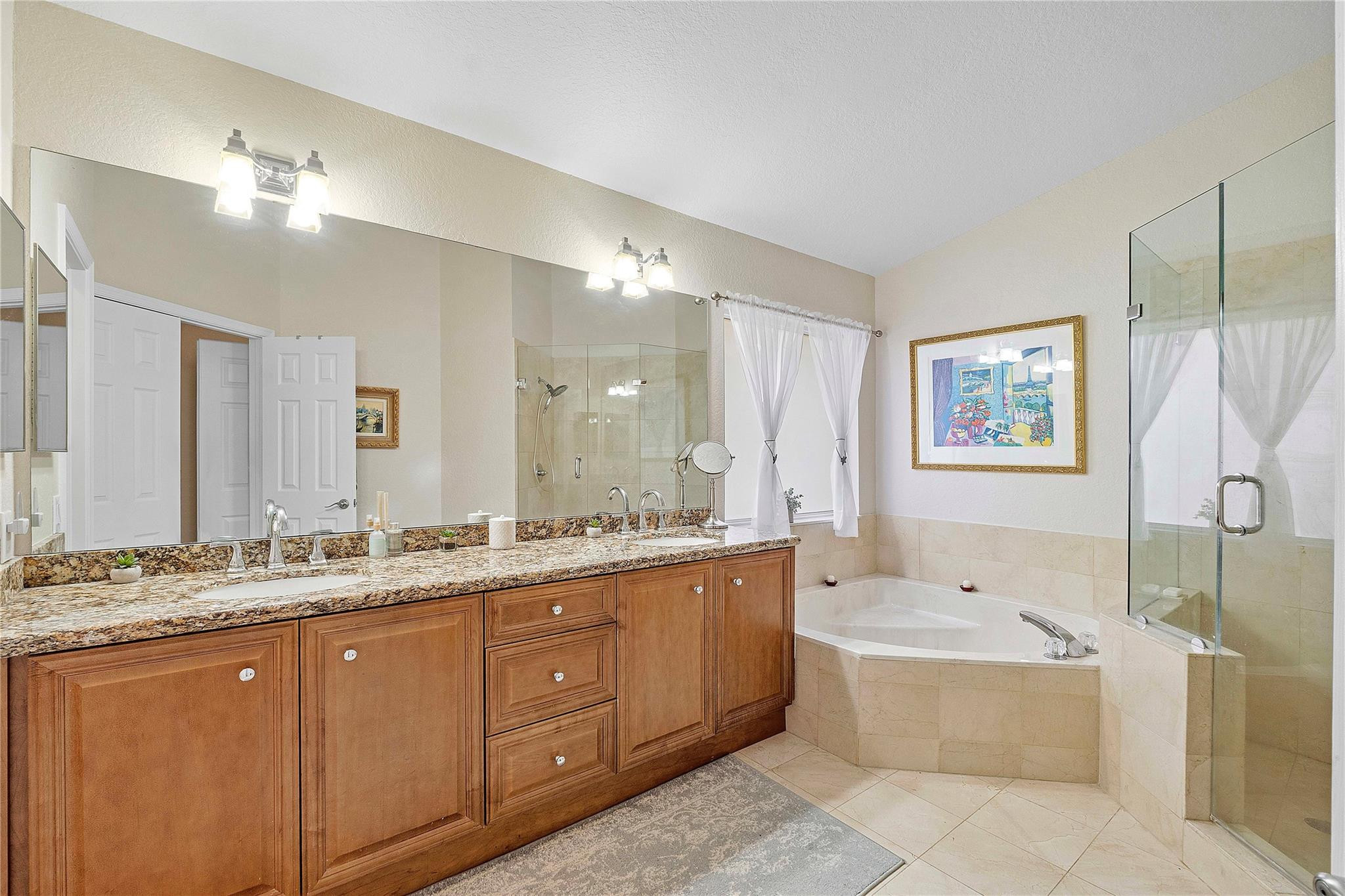 833 Verona Lake Drive