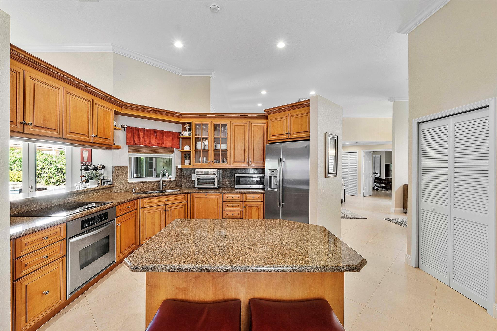 833 Verona Lake Drive