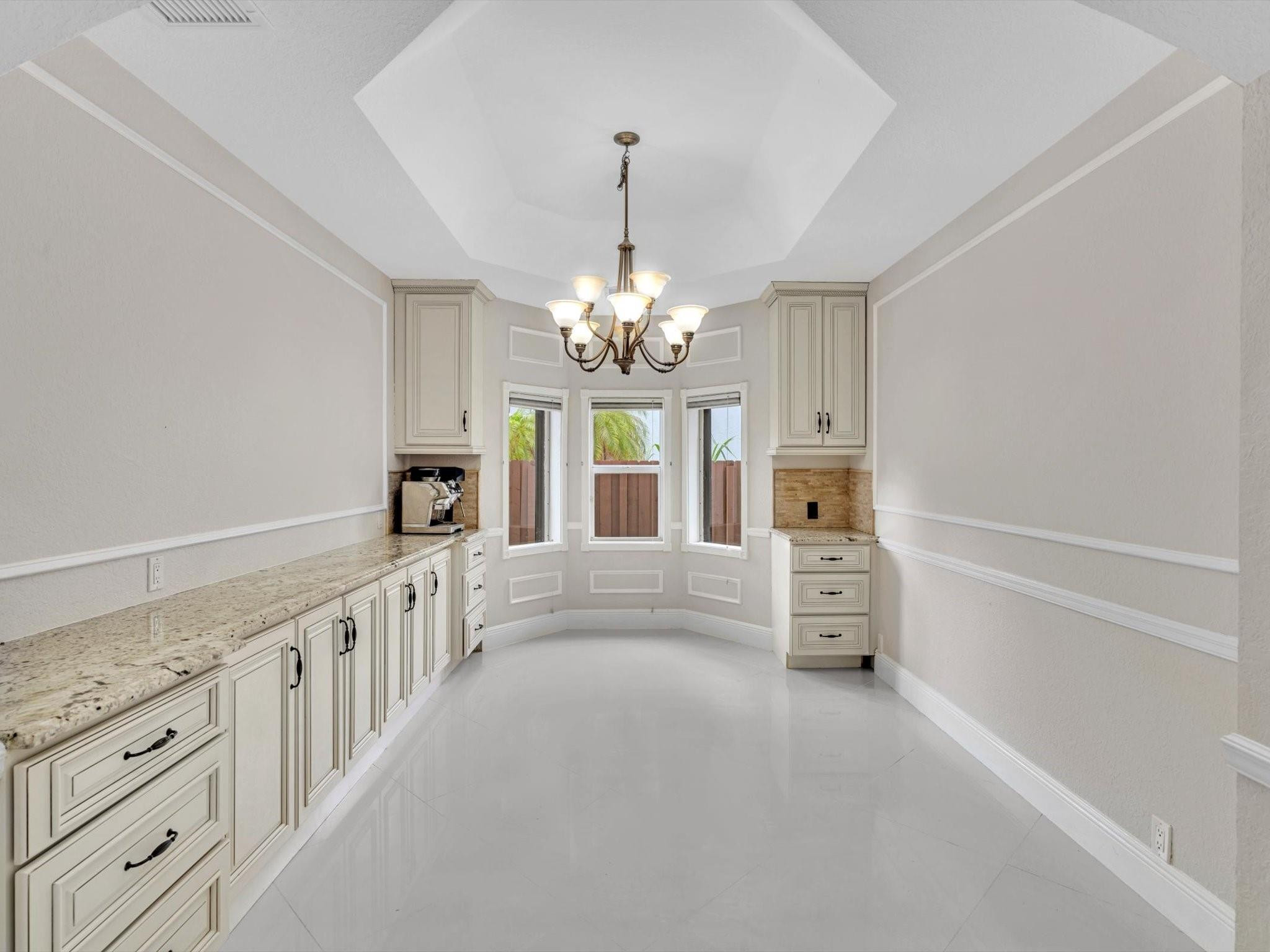386 NW 111th Avenue
