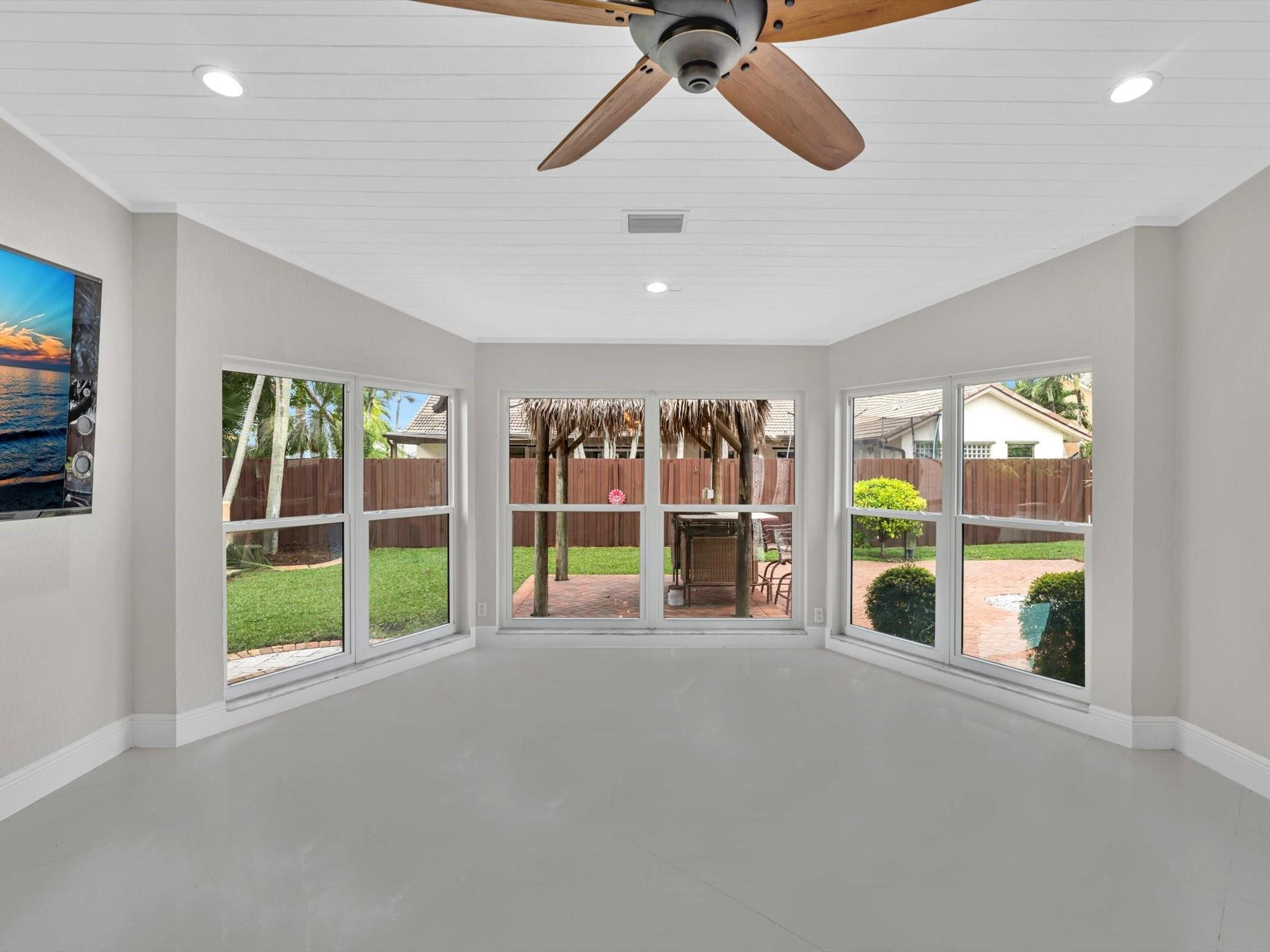 386 NW 111th Avenue