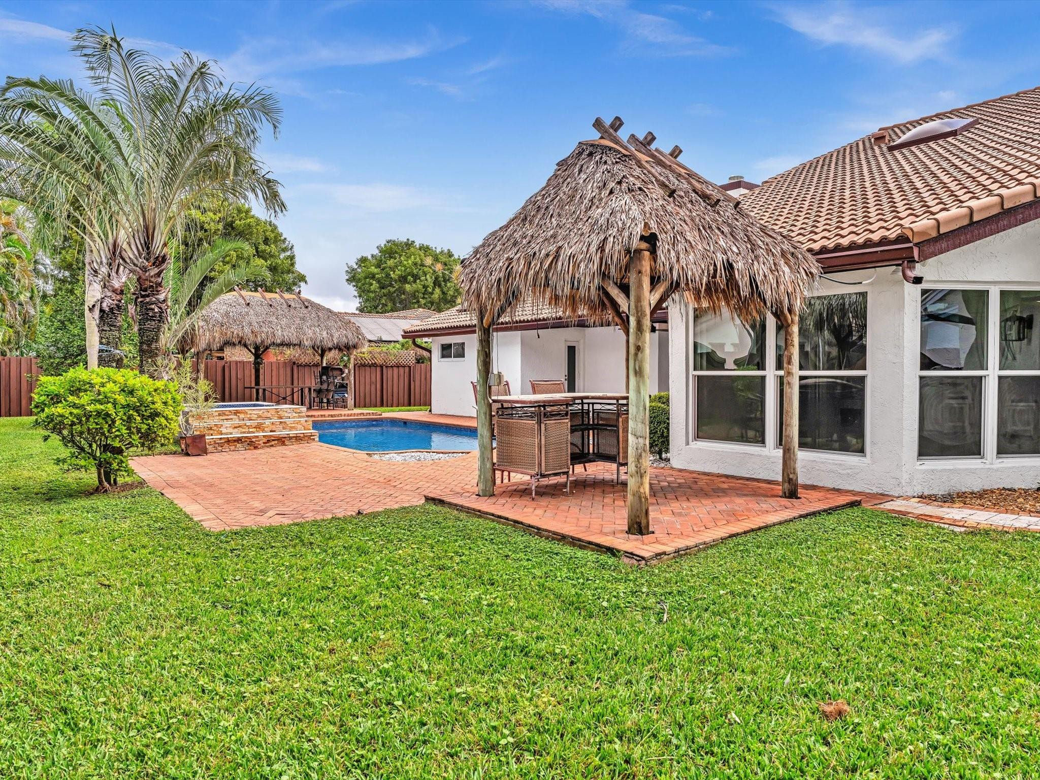 386 NW 111th Avenue