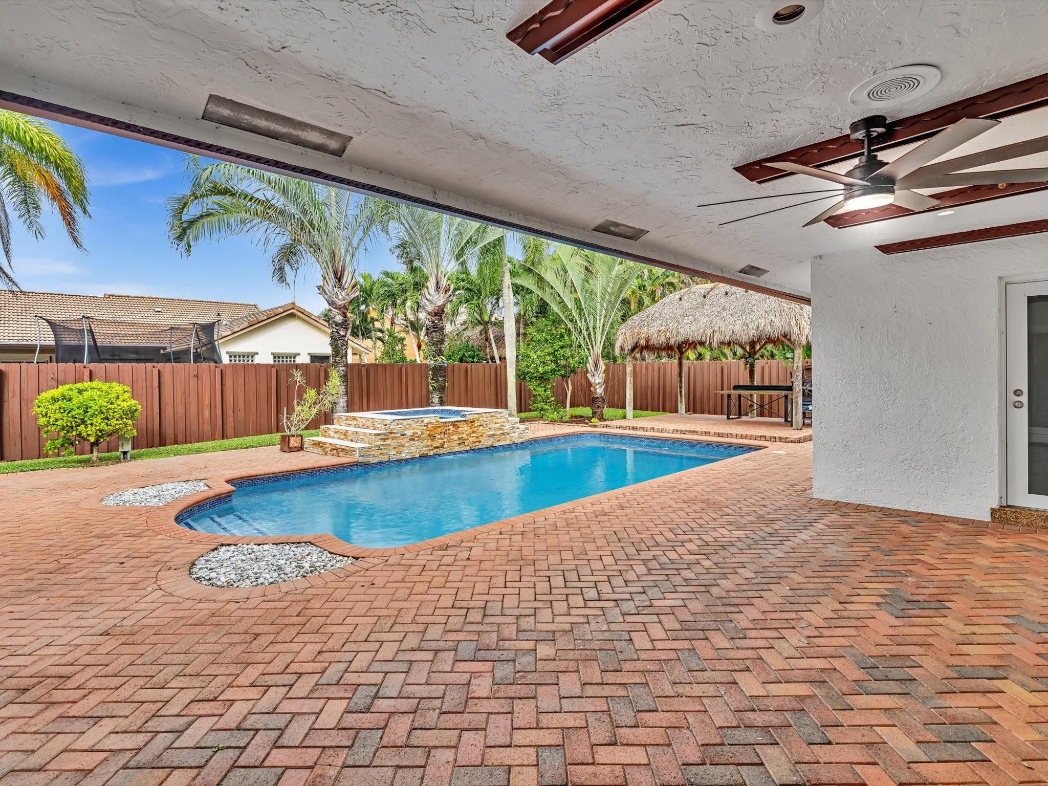 386 NW 111th Avenue