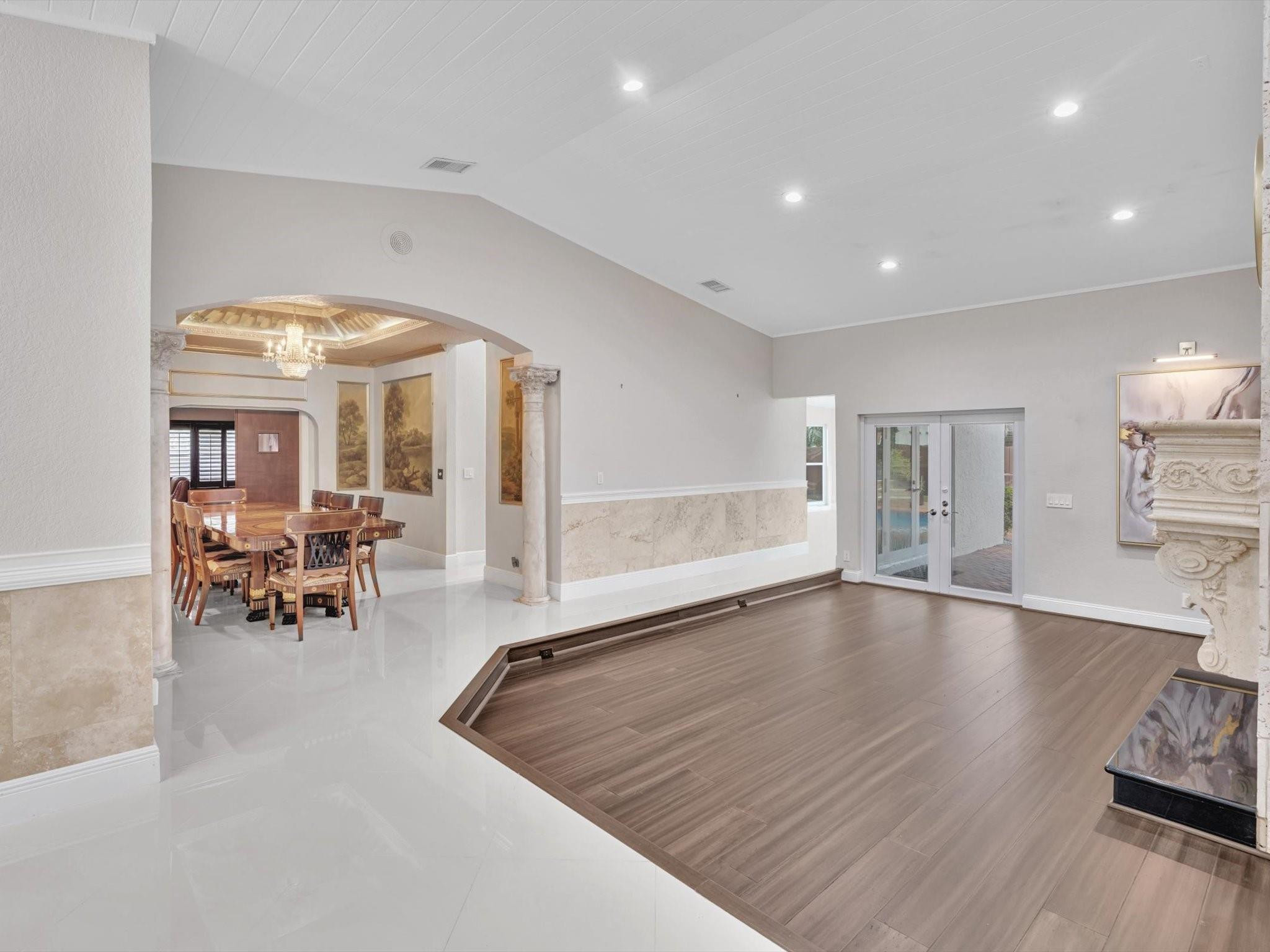 386 NW 111th Avenue